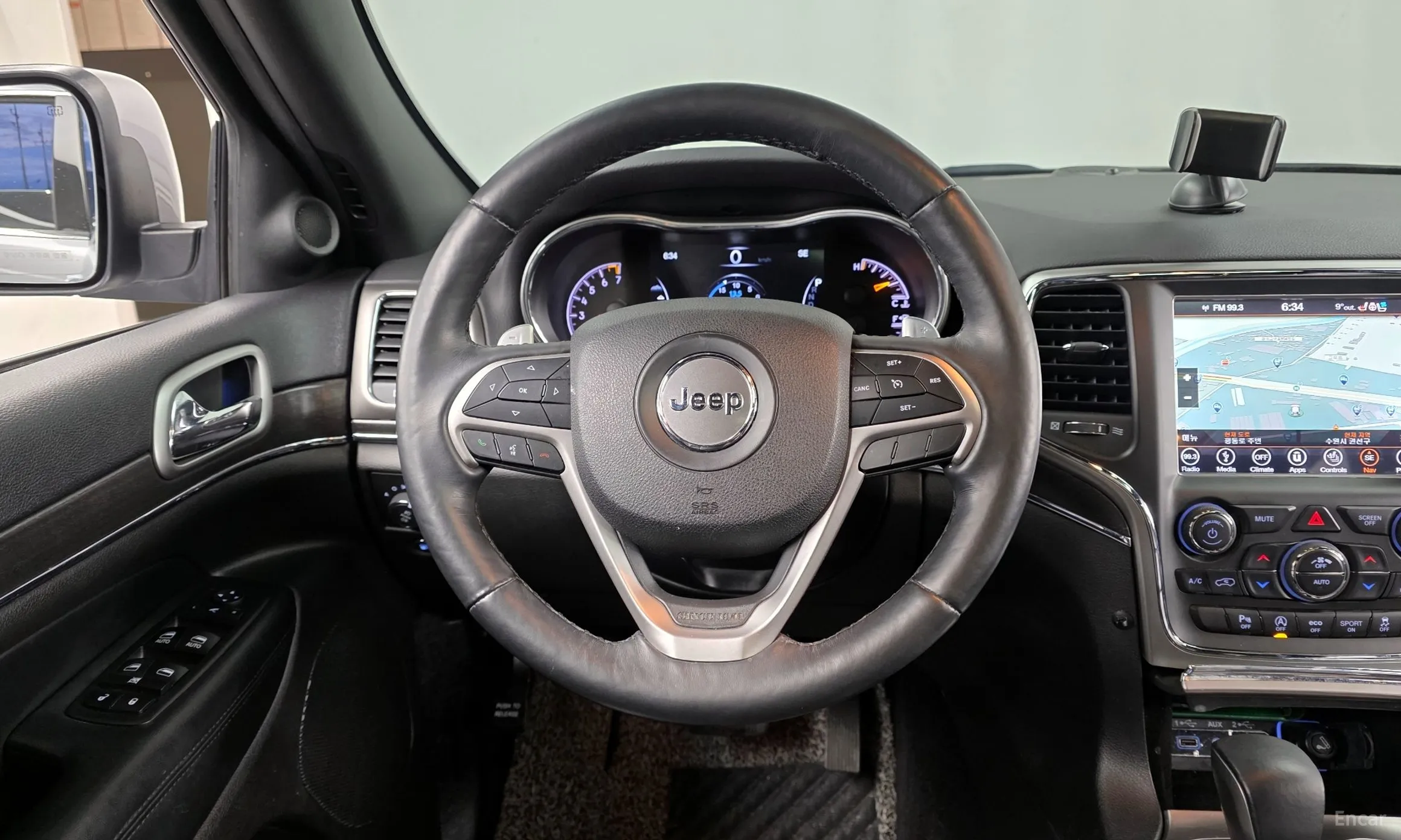 Jeep Grand Cherokee превью 13