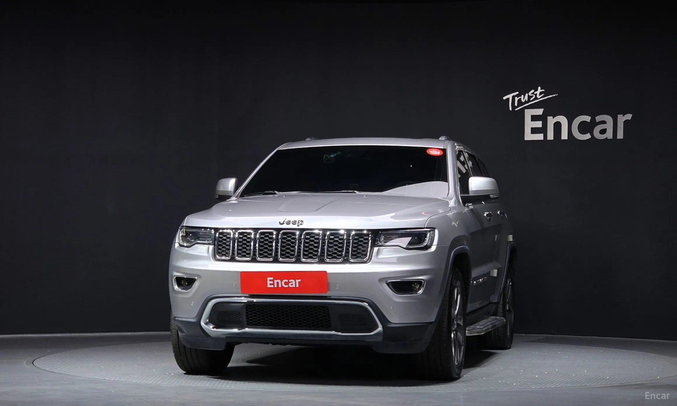 Jeep Grand Cherokee превью 3