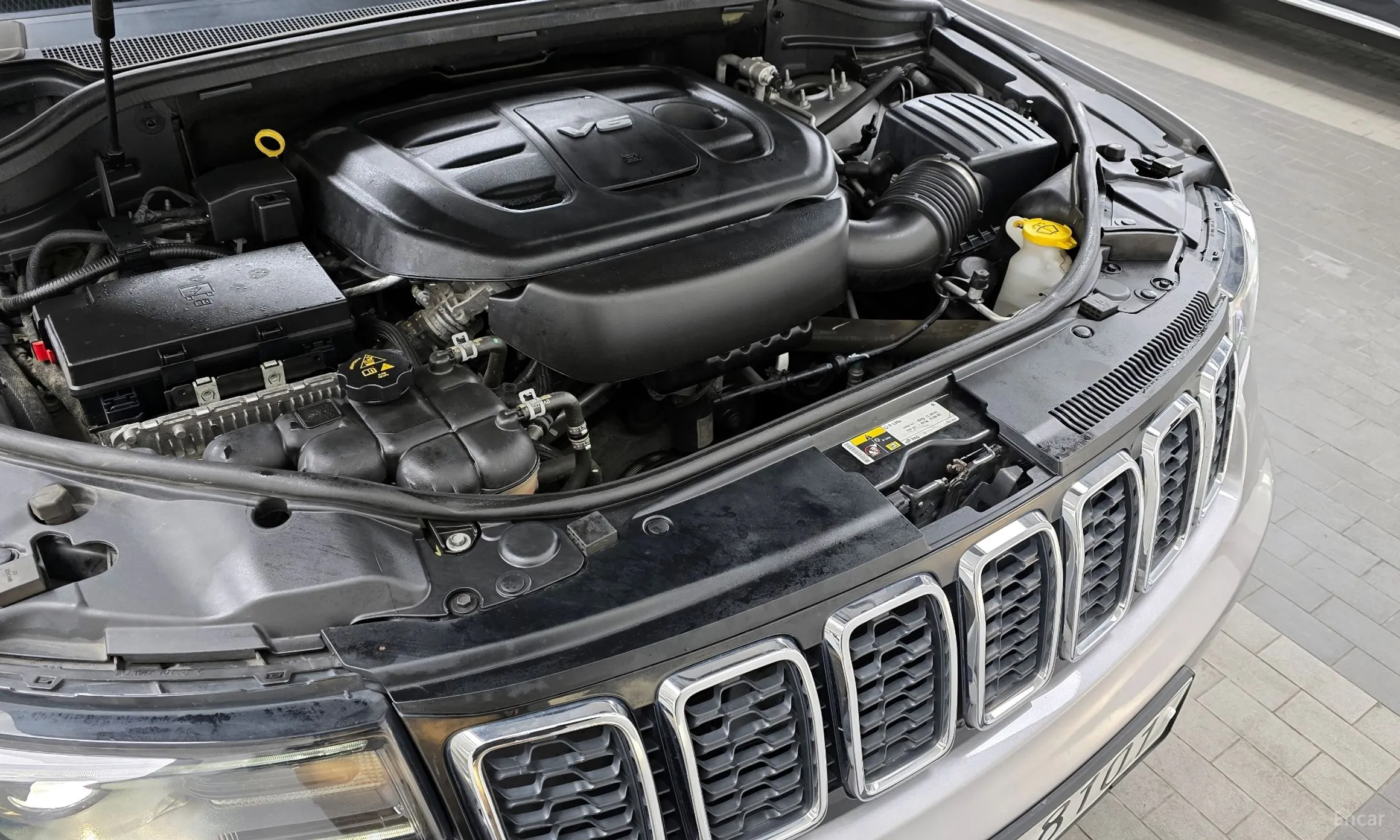 Jeep Grand Cherokee превью 6