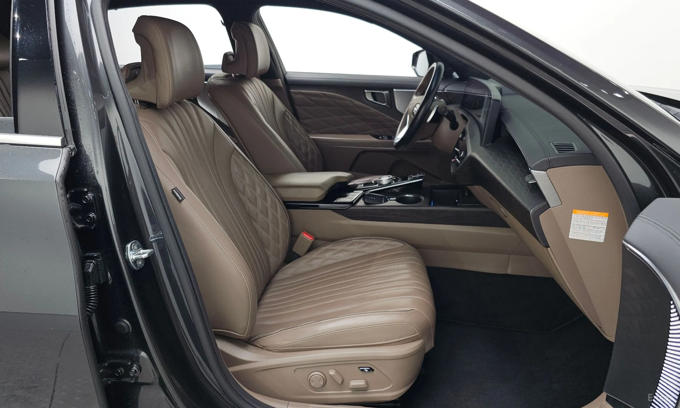 Kia K8 Hybrid превью 11
