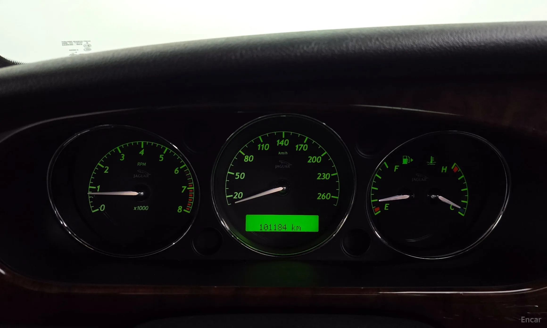 Jaguar XJ-6 превью 8