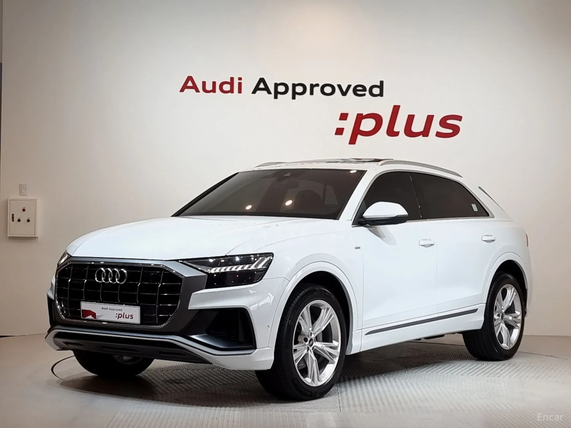 Audi Q8 (4M)