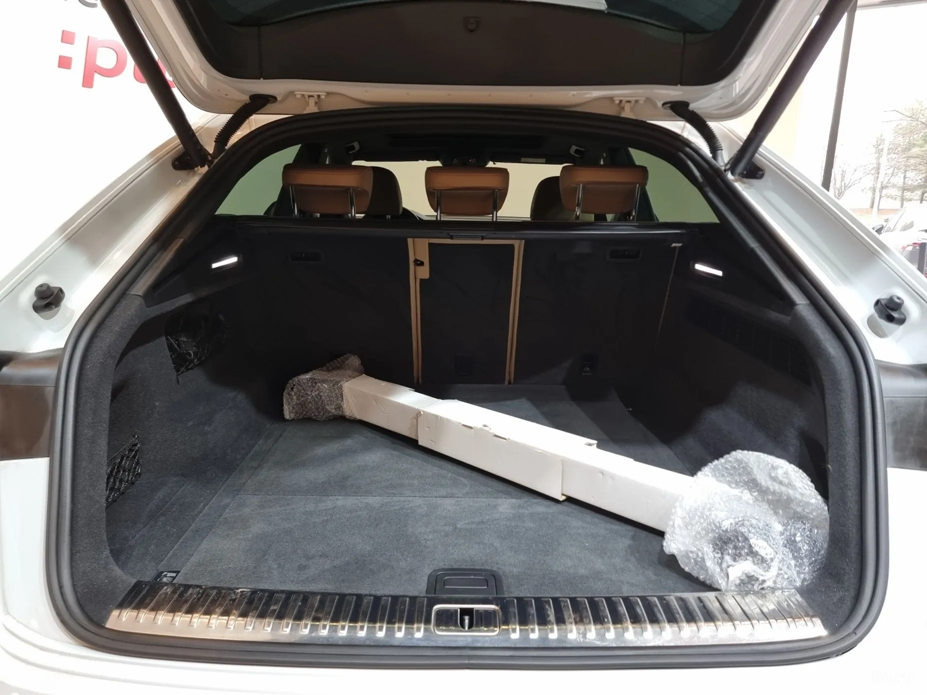 Audi Q8 (4M) превью 18