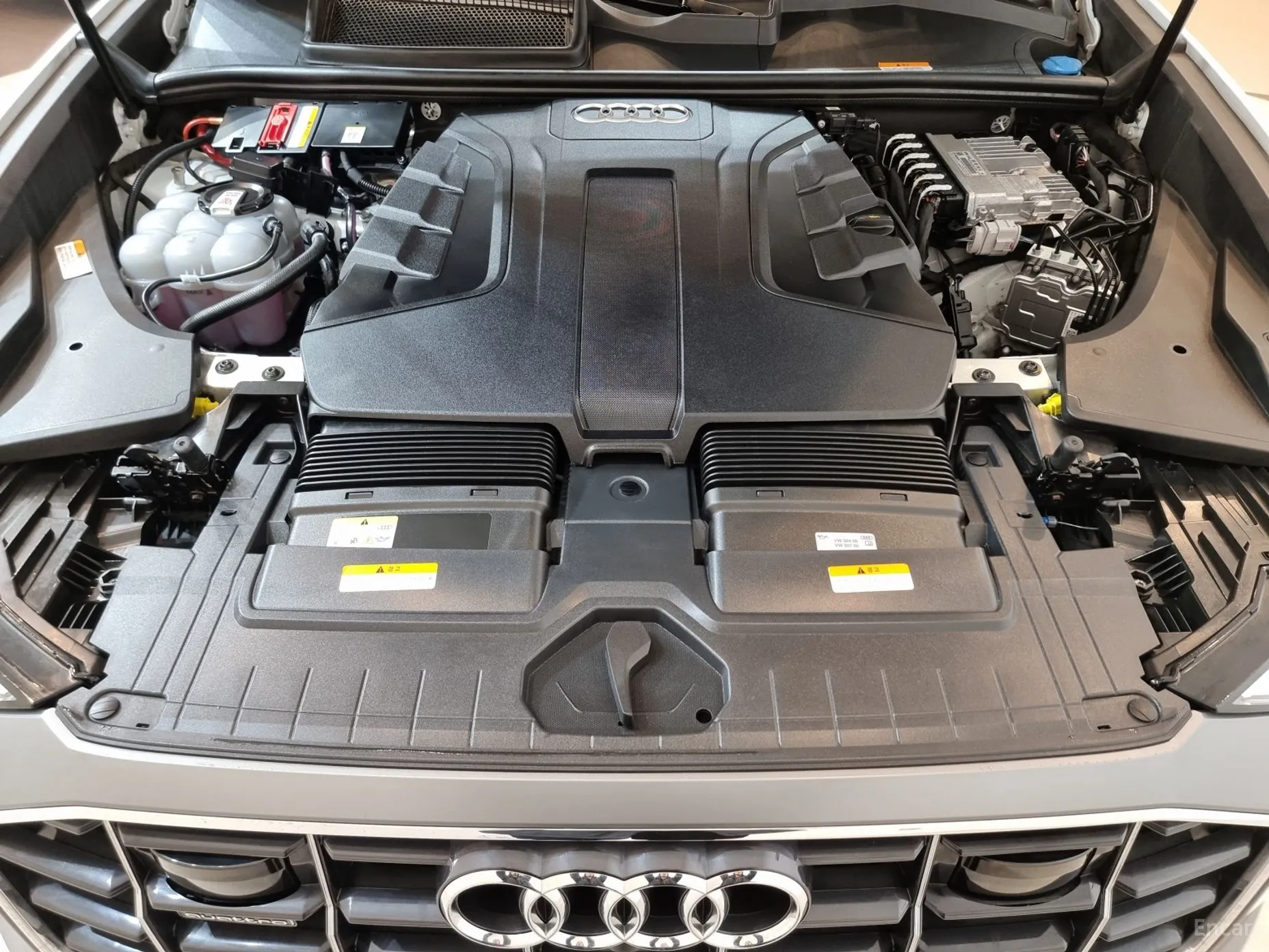 Audi Q8 (4M) превью 6