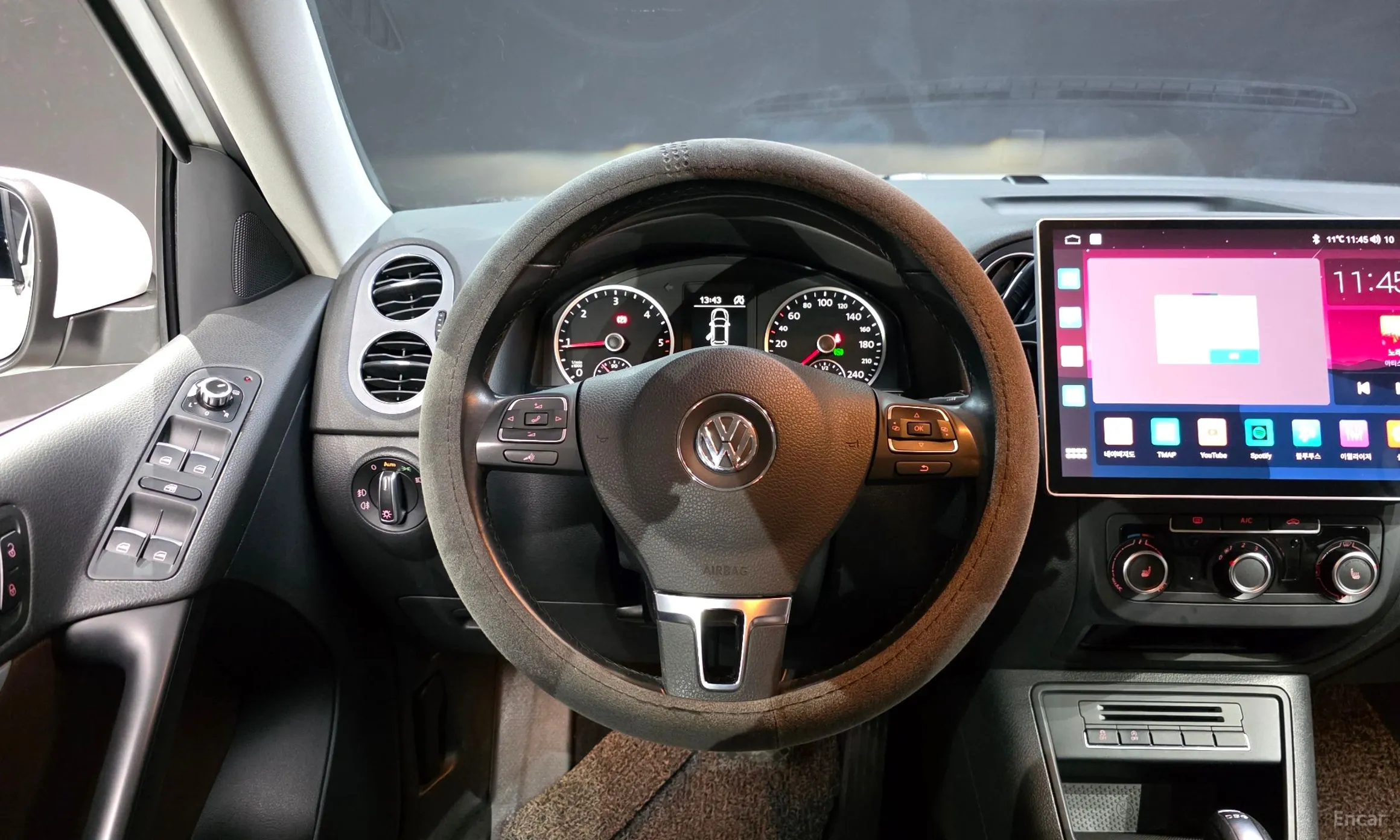 Volkswagen New Tiguan превью 13