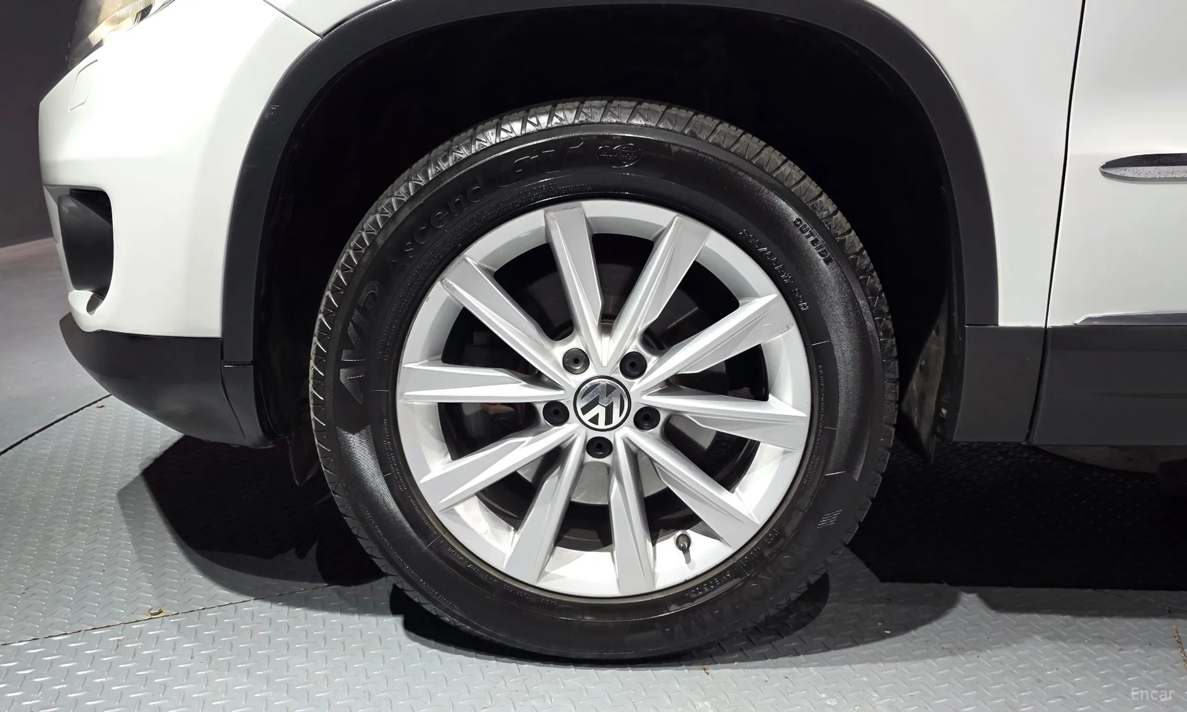 Volkswagen New Tiguan превью 5