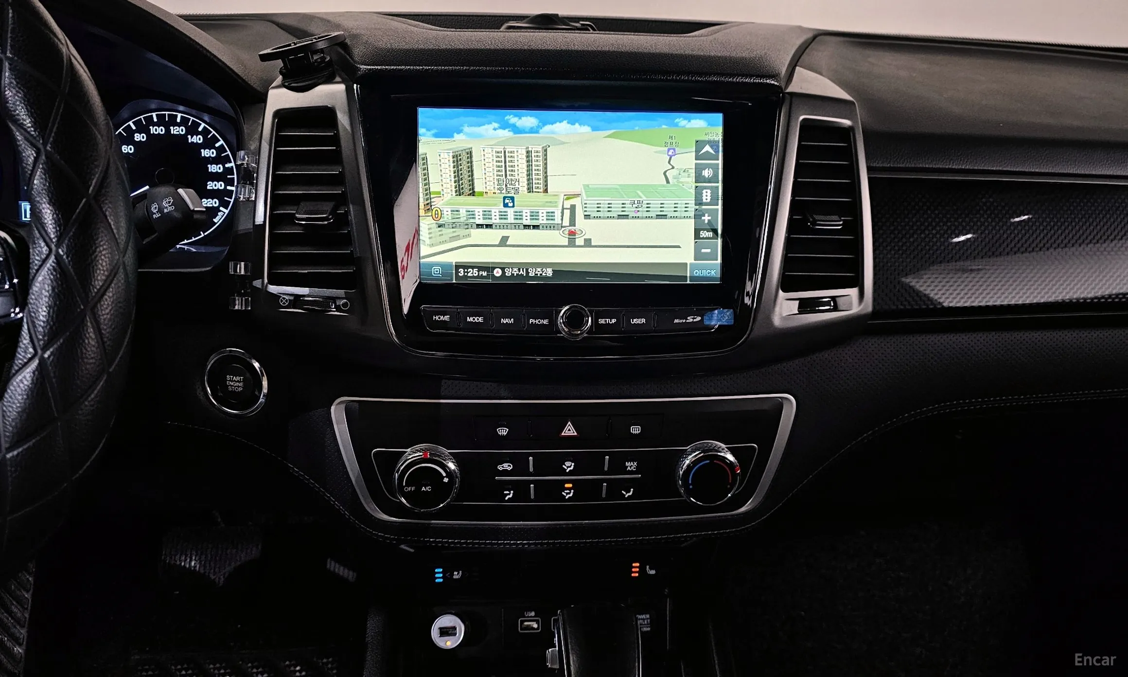 KG Mobility (SsangYong) Rexton Sports превью 14