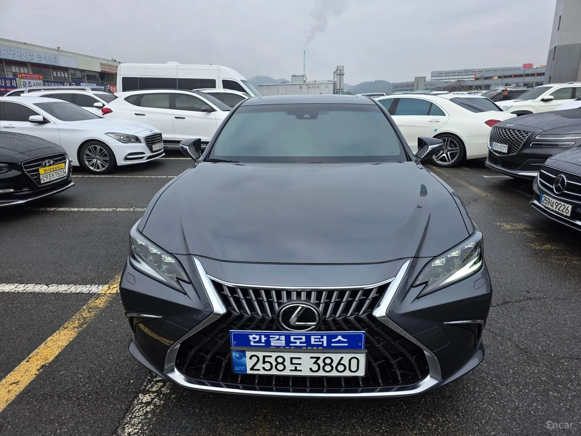 Lexus ES300h 7th Generation превью 3