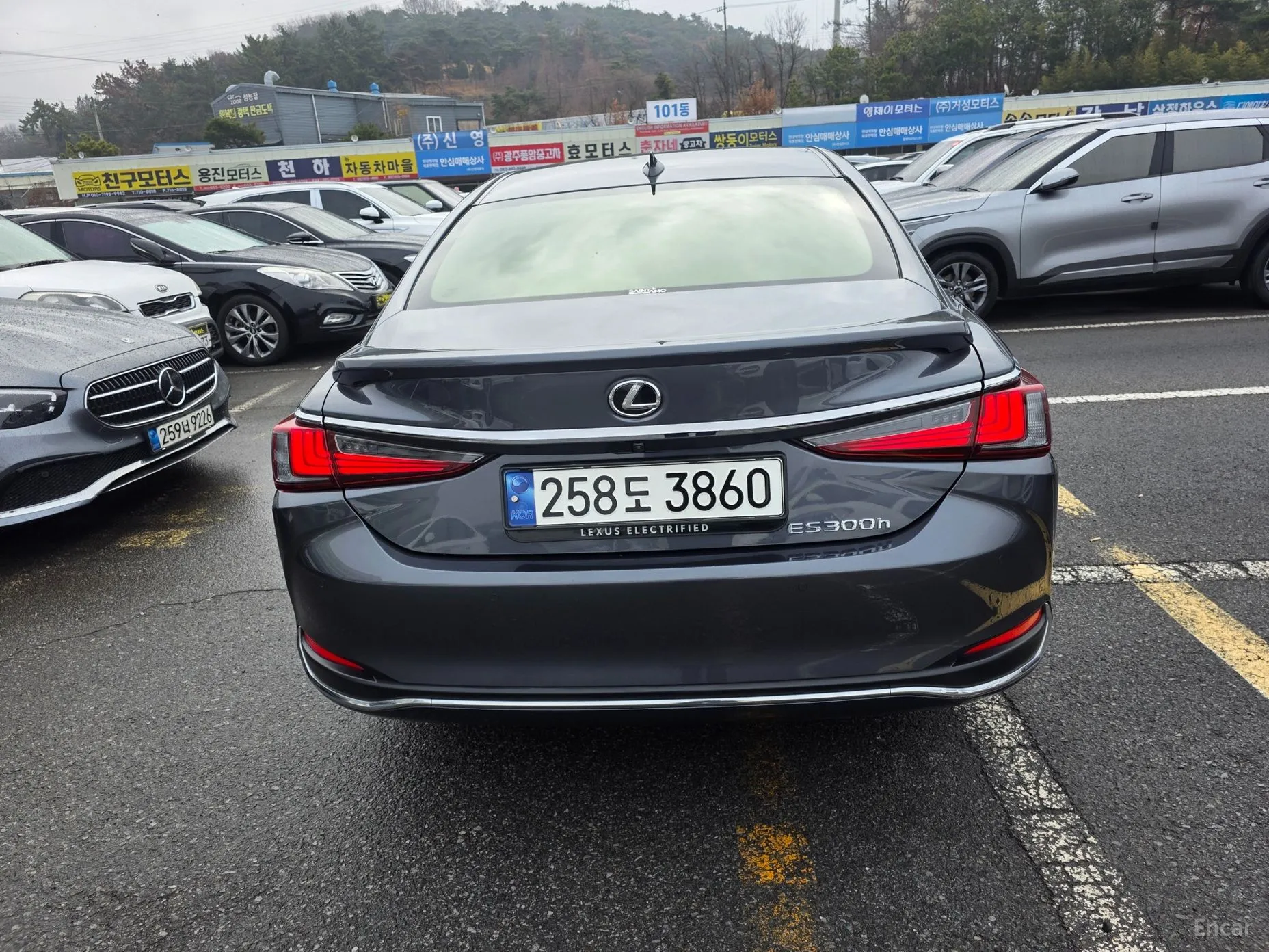 Lexus ES300h 7th Generation превью 4