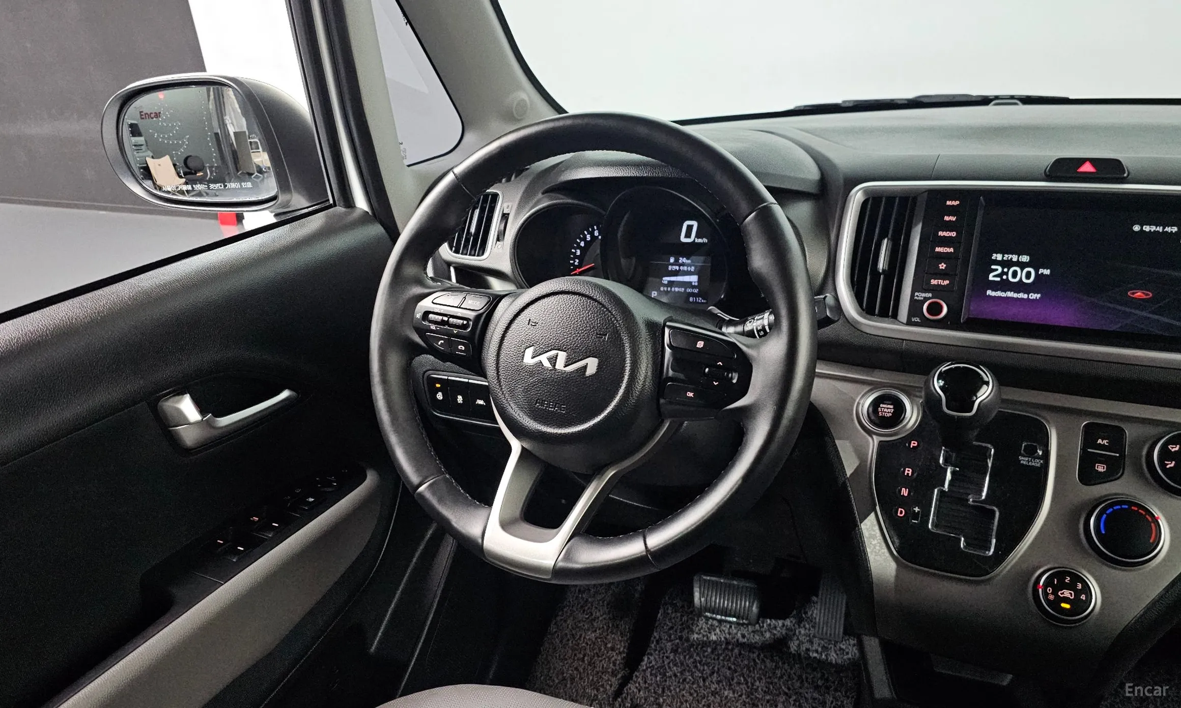 Kia Ray превью 13