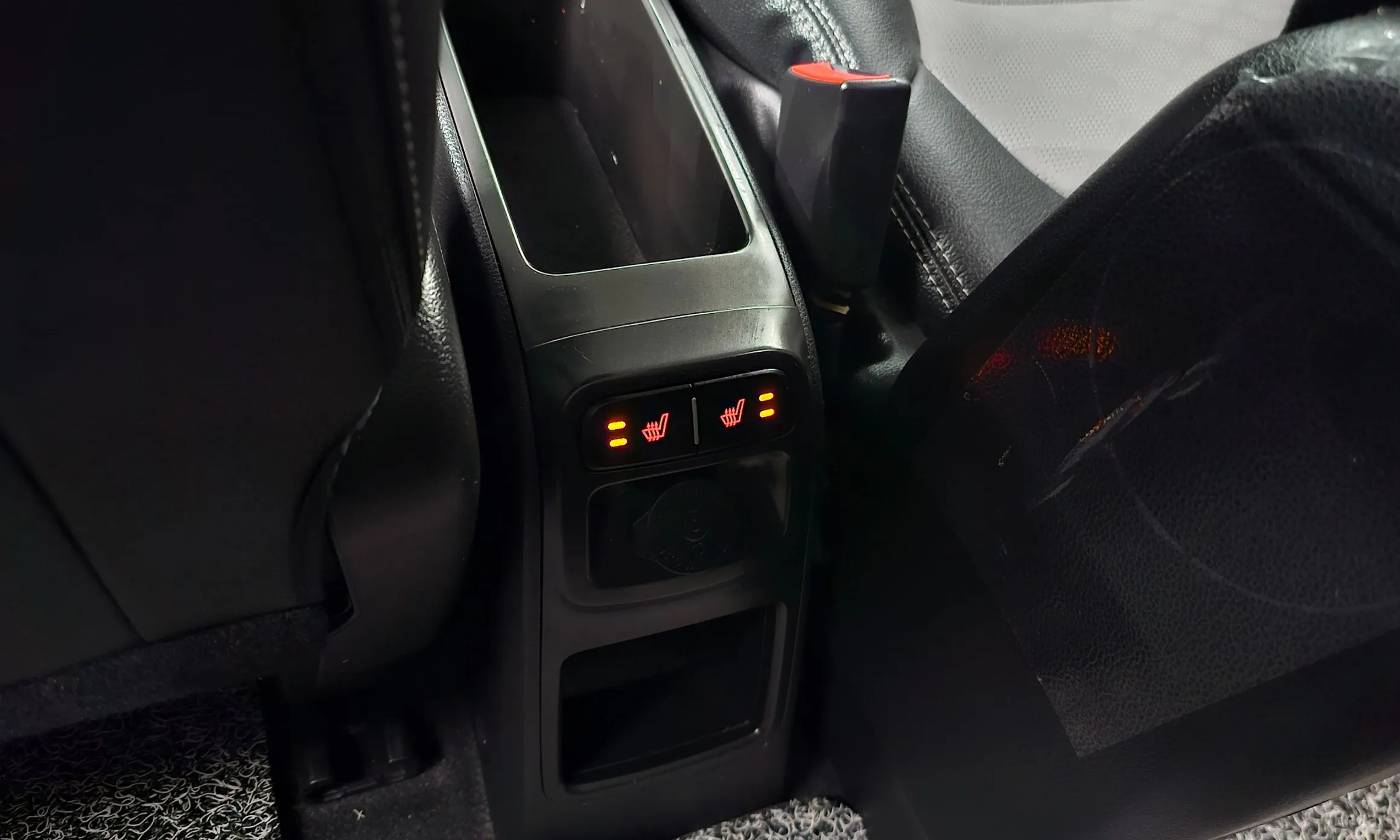 Kia Ray превью 19