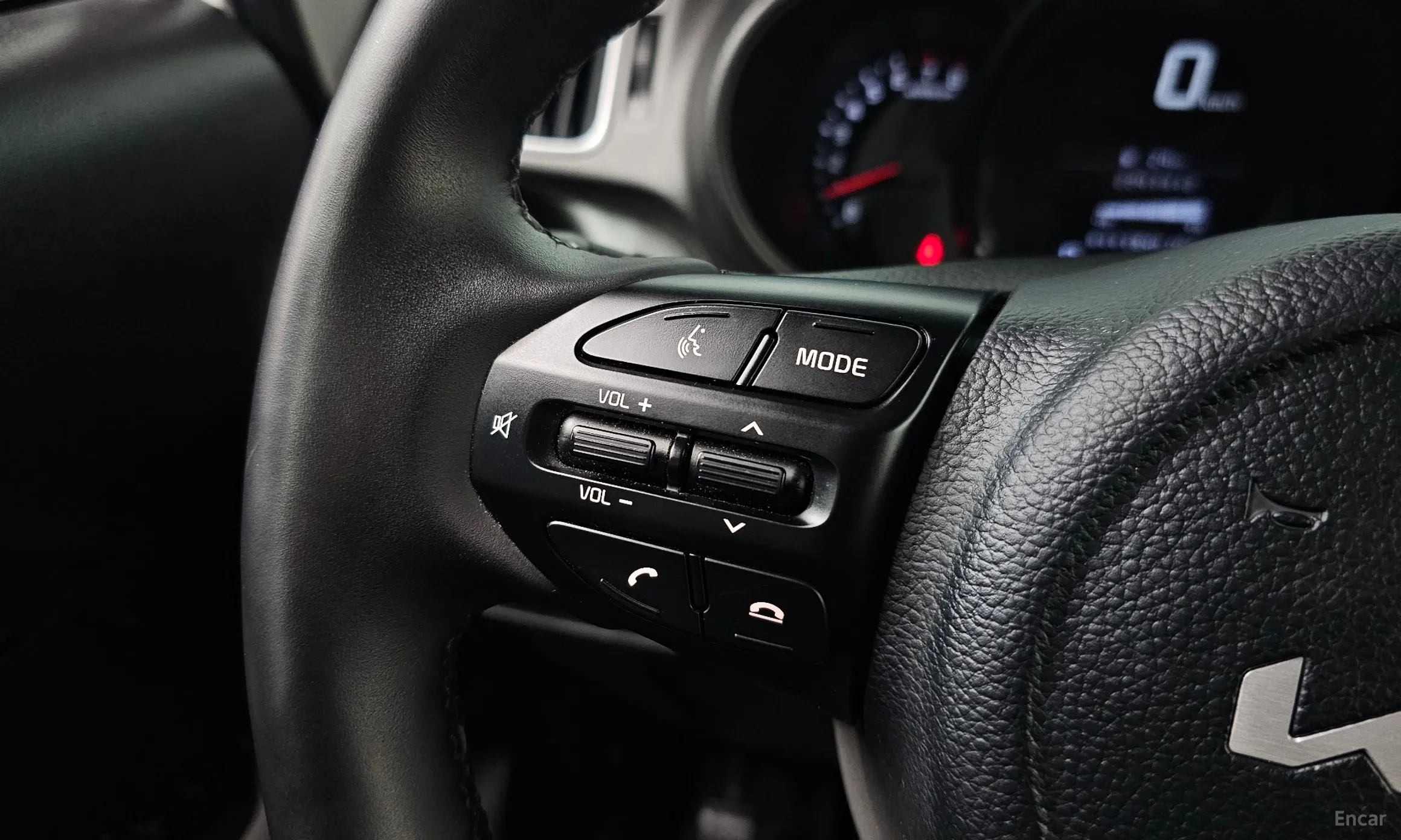 Kia Ray превью 20