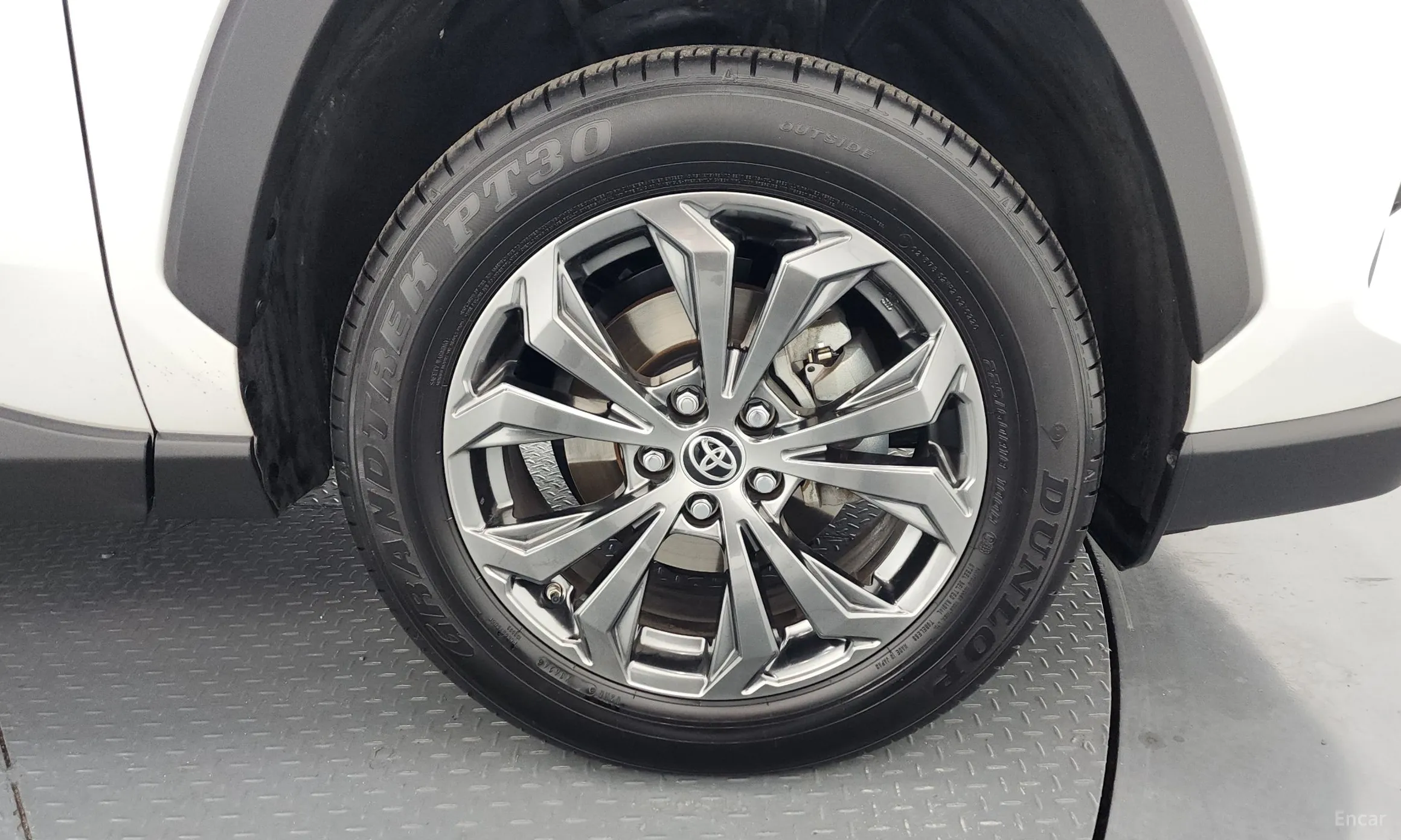 Toyota RAV4 5th Generation превью 5