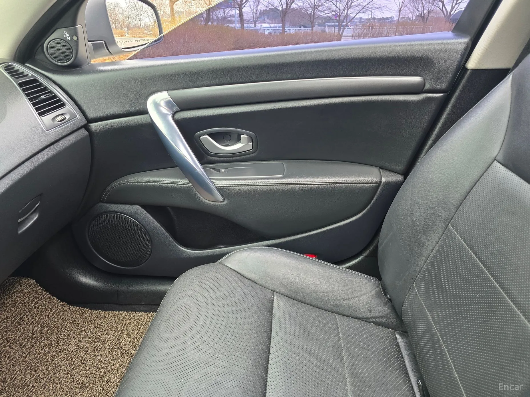 Renault Korea (Samsung) SM7 превью 17