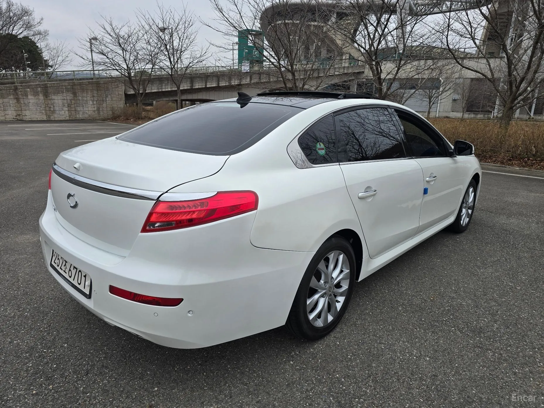 Renault Korea (Samsung) SM7 превью 5