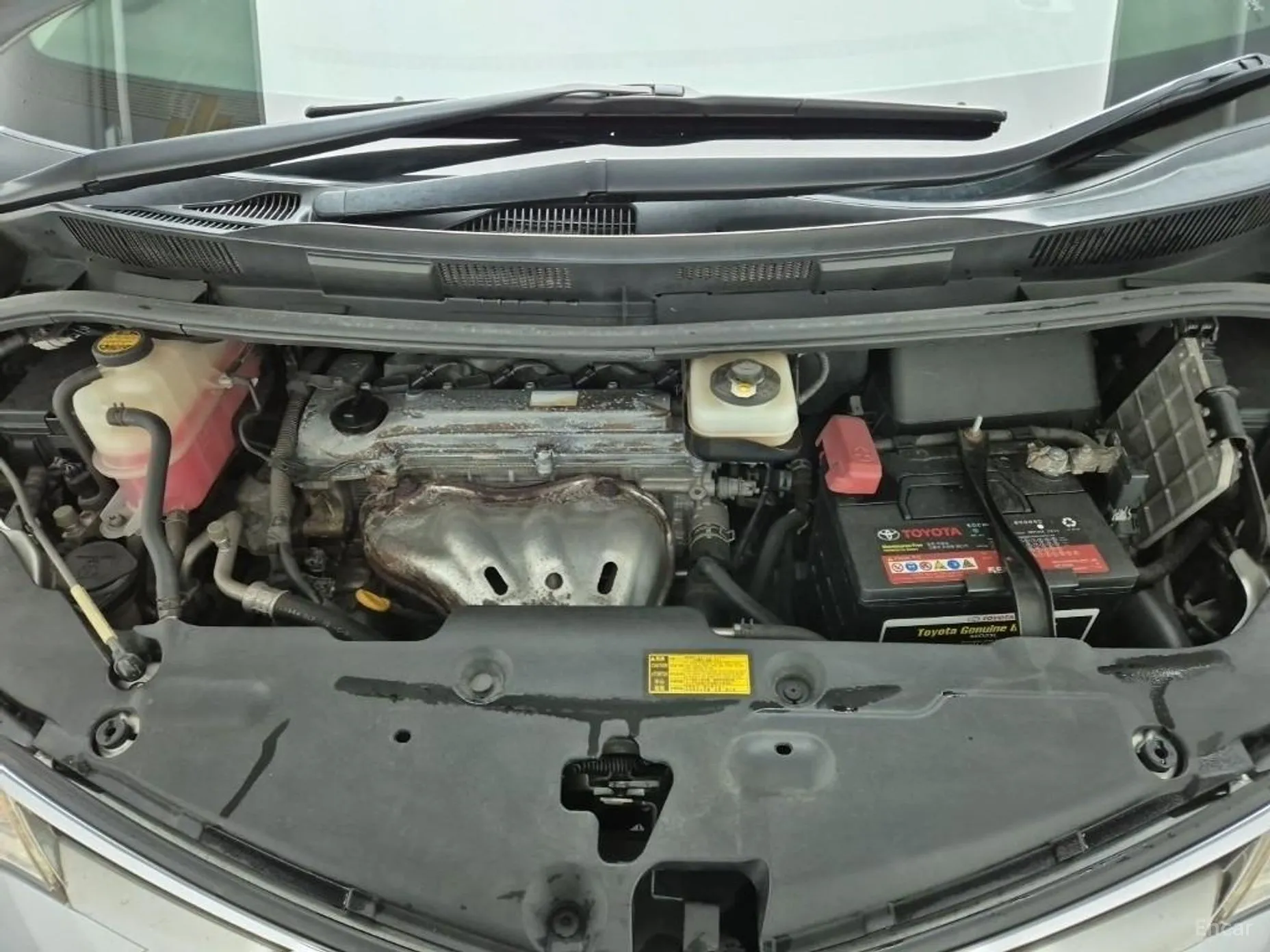 Toyota Estima превью 16