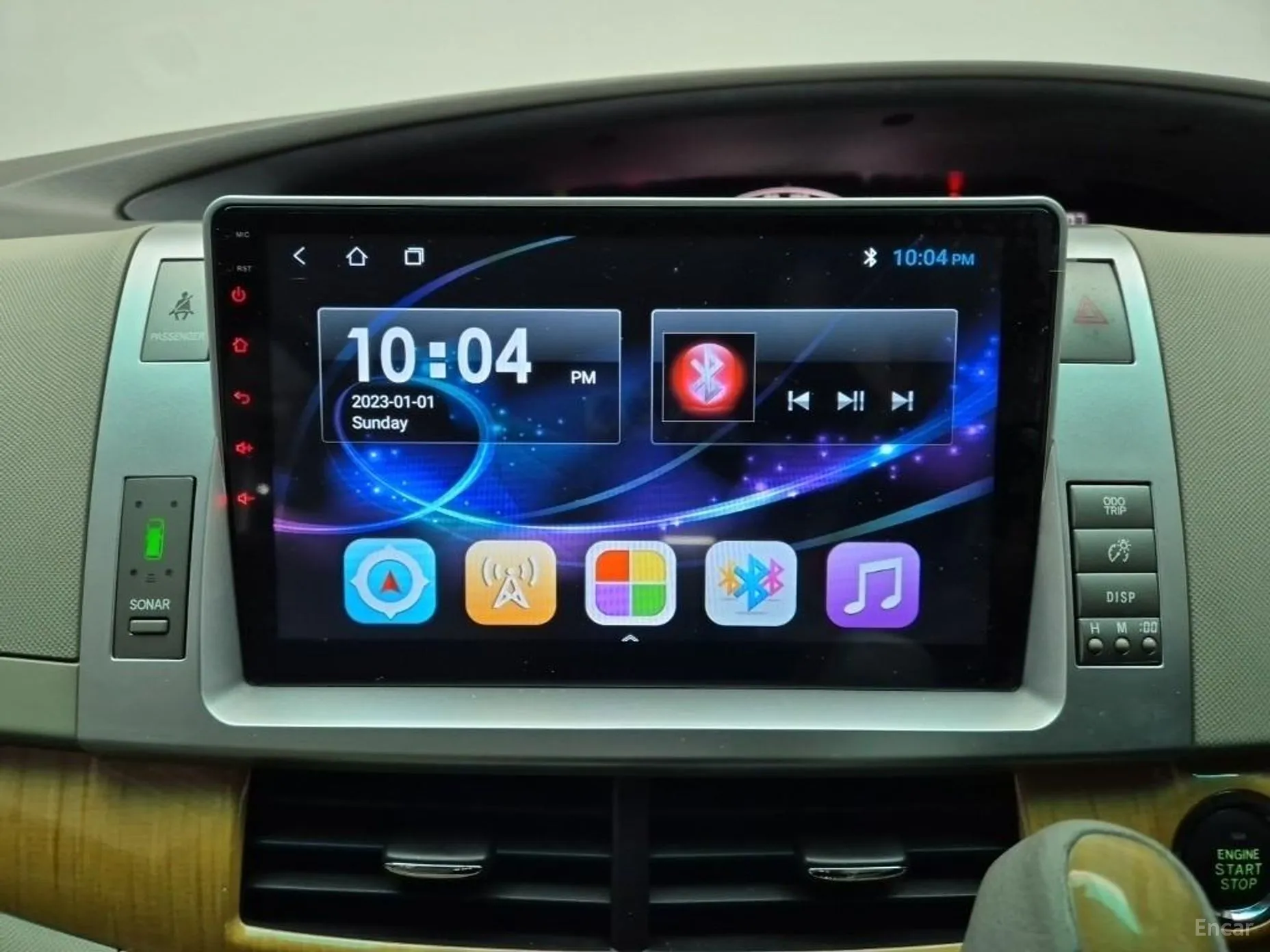 Toyota Estima превью 8