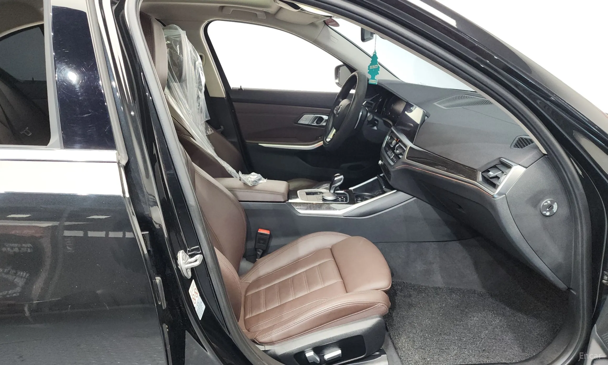 BMW 3 Series (G20) превью 11