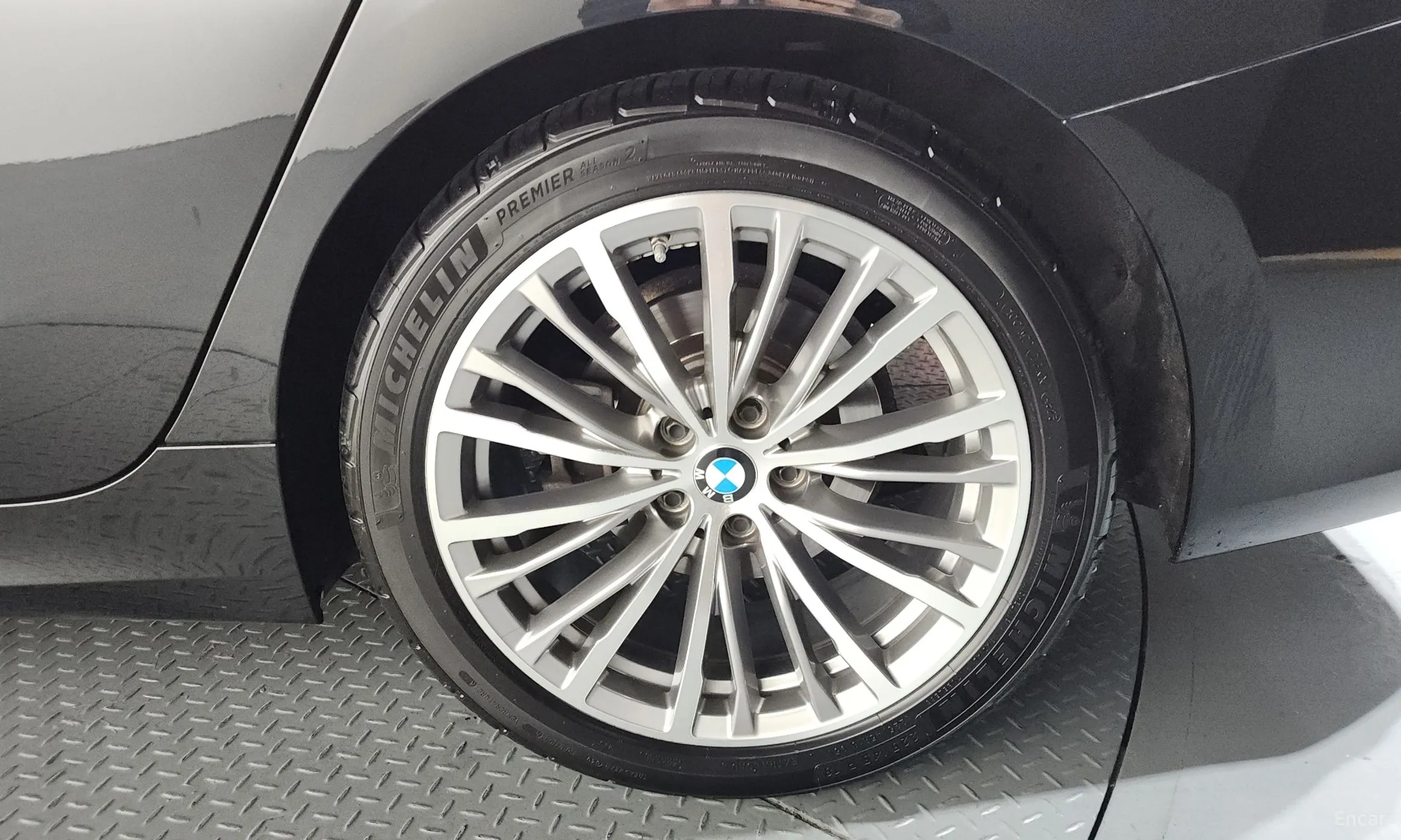 BMW 3 Series (G20) превью 5