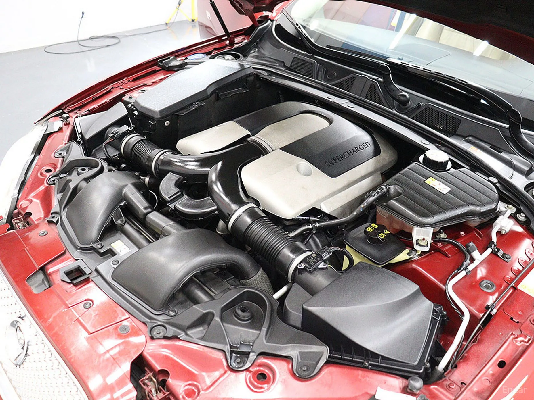 Jaguar XF превью 19