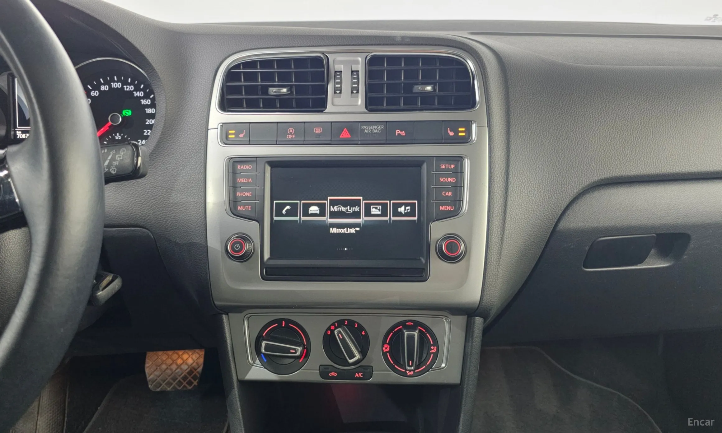 Volkswagen Polo превью 14