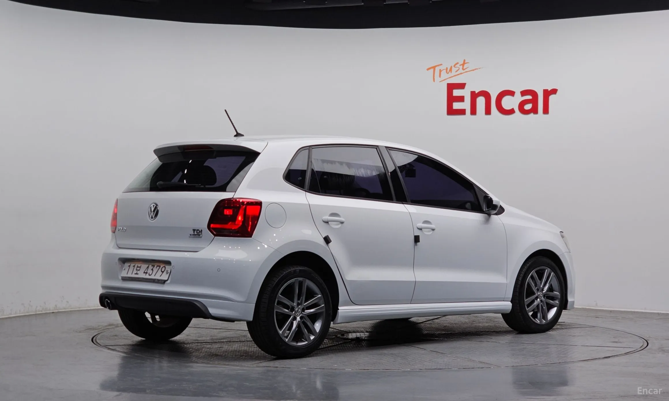 Volkswagen Polo превью 2