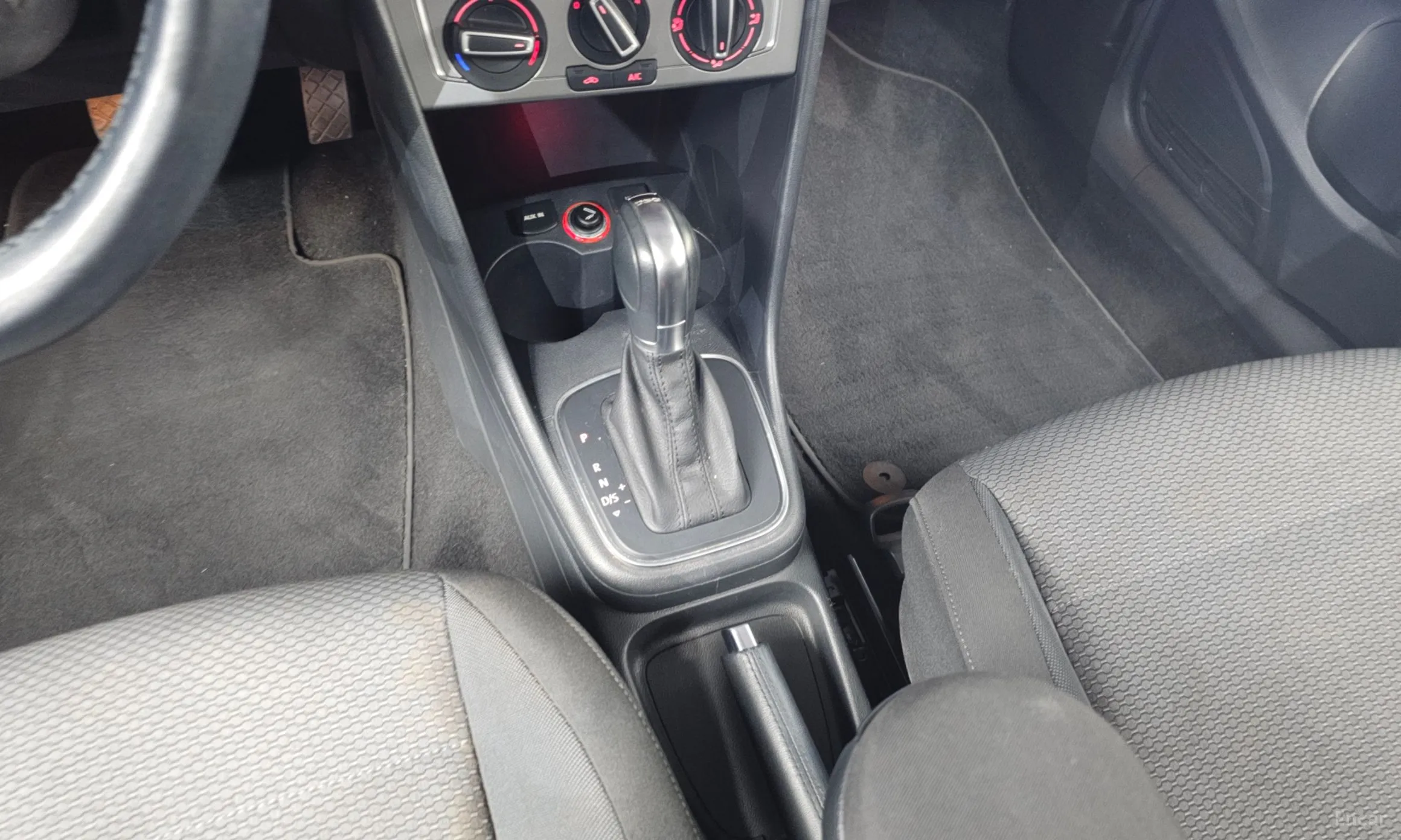 Volkswagen Polo превью 9