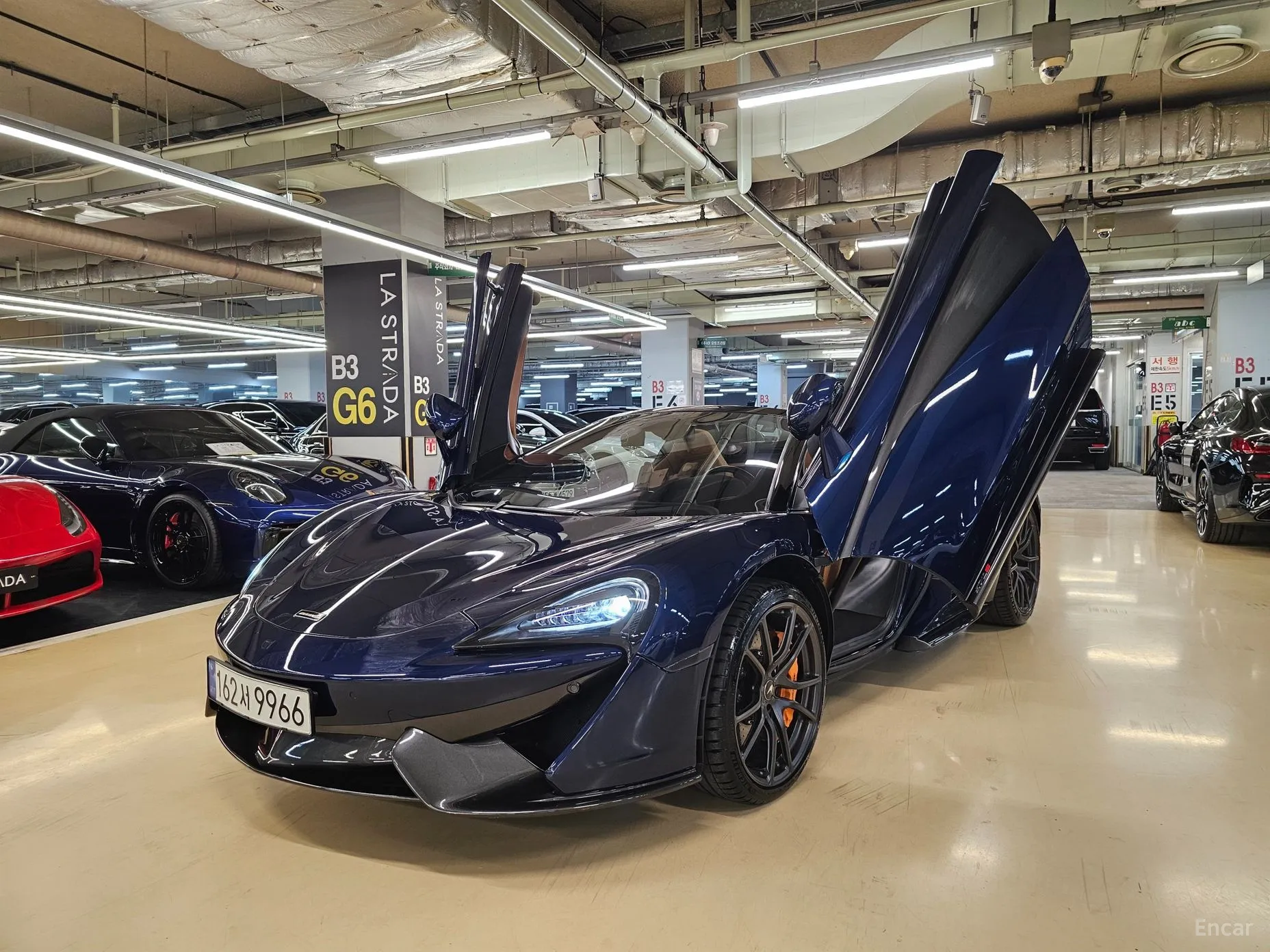McLaren 570S превью 17