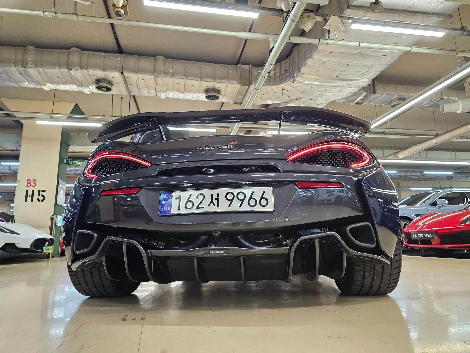McLaren 570S превью 4