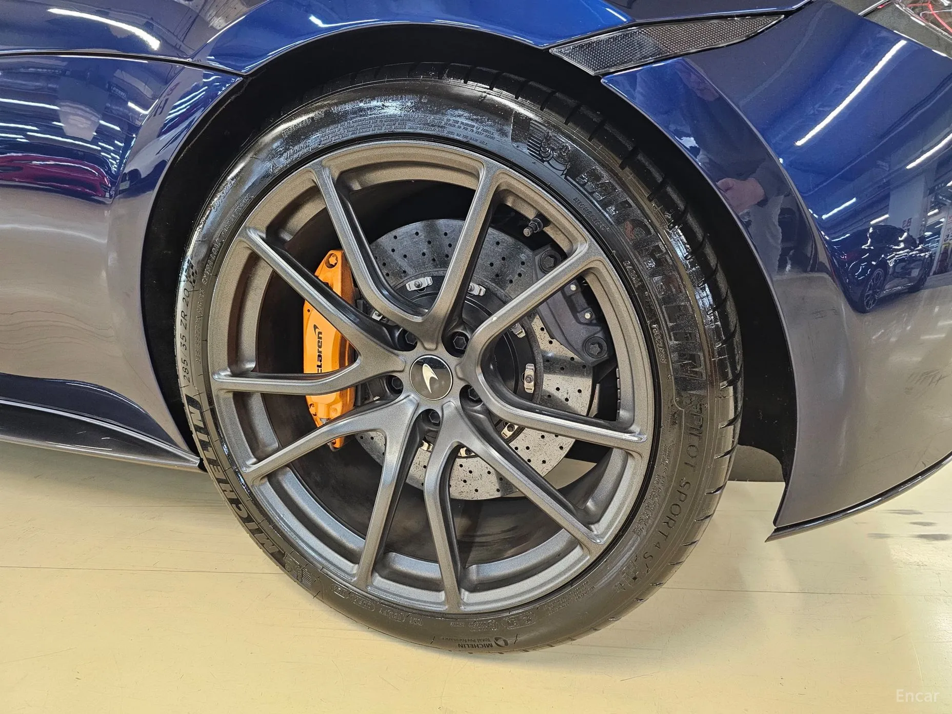McLaren 570S превью 5