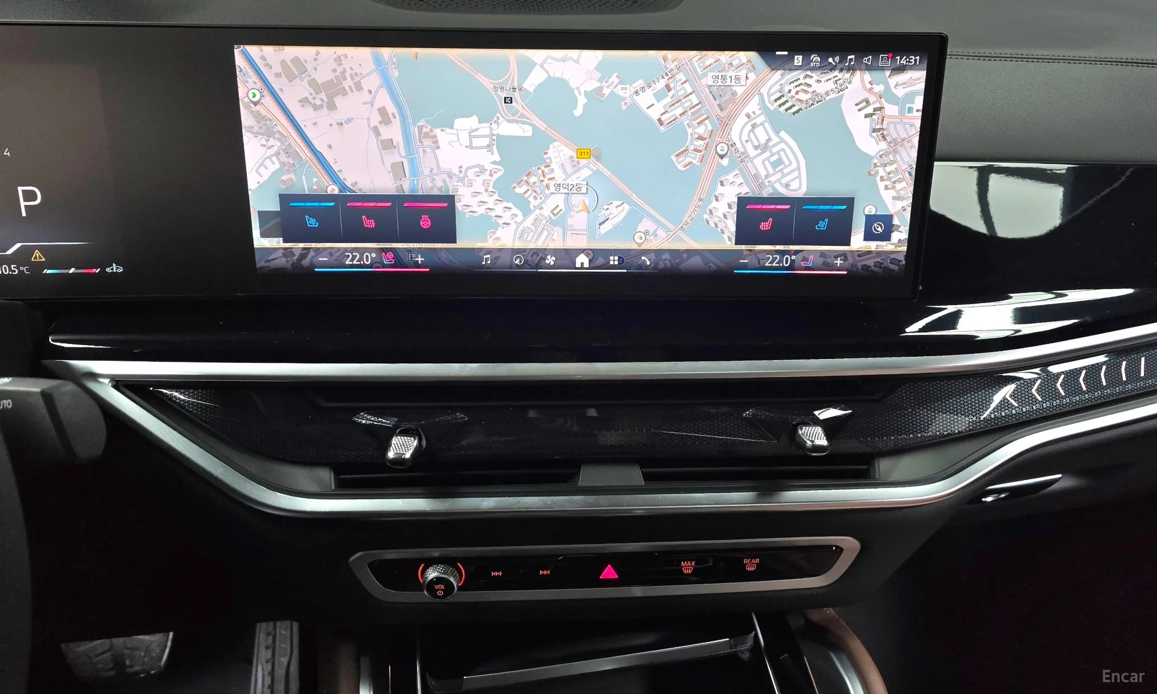 BMW X6 (G06) превью 14