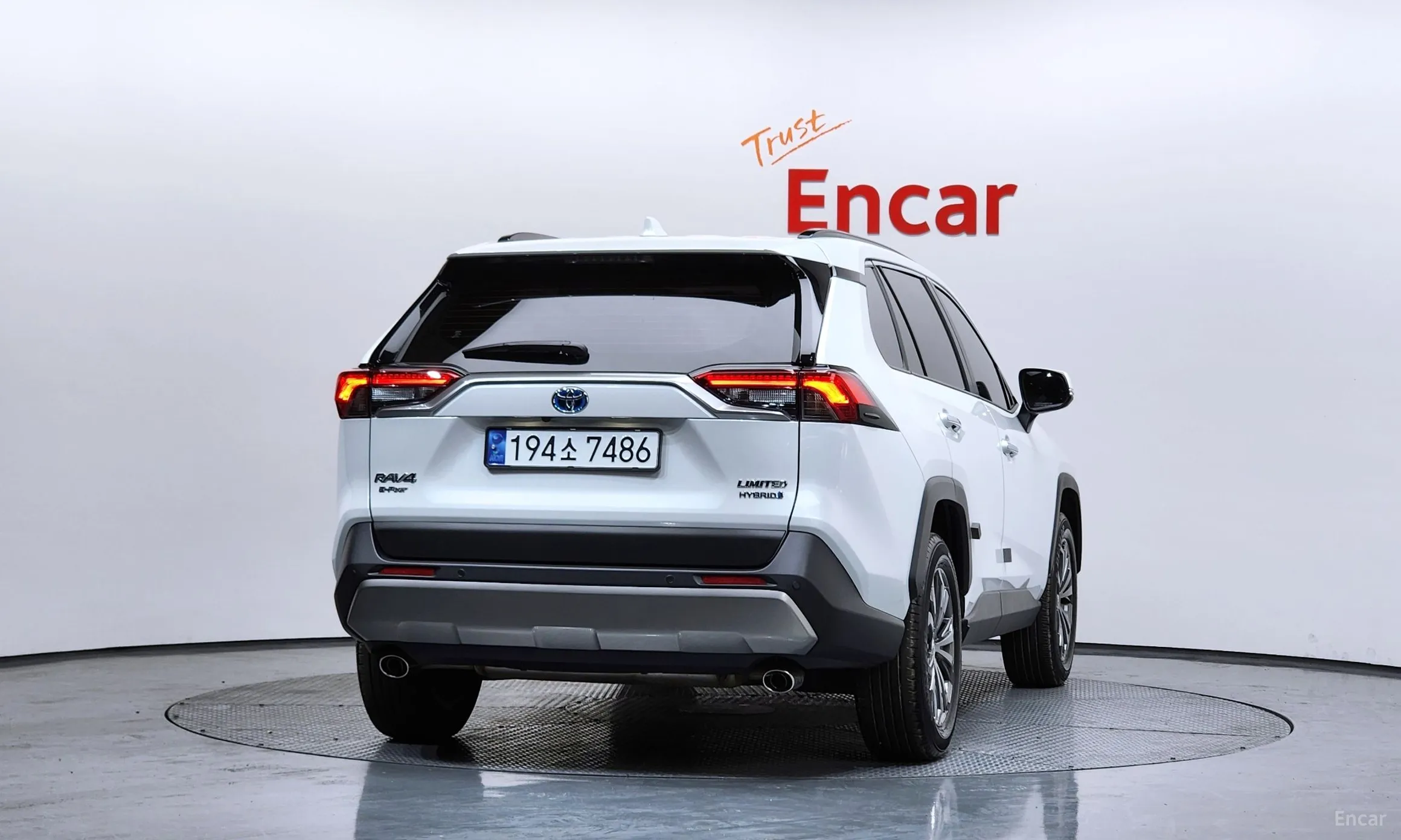 Toyota RAV4 5th Generation превью 4
