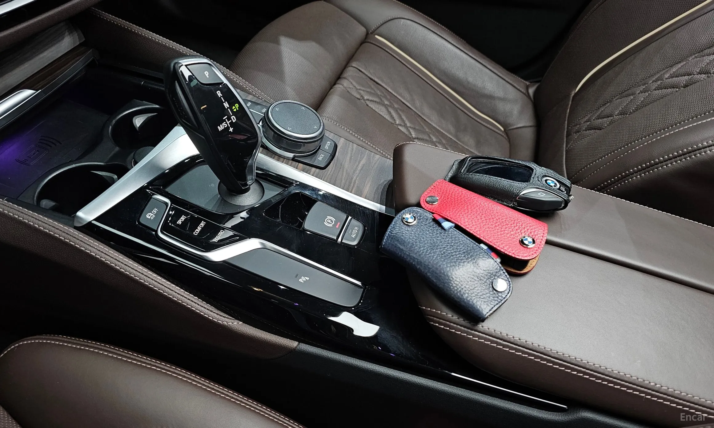 BMW 5 Series (G30) превью 9