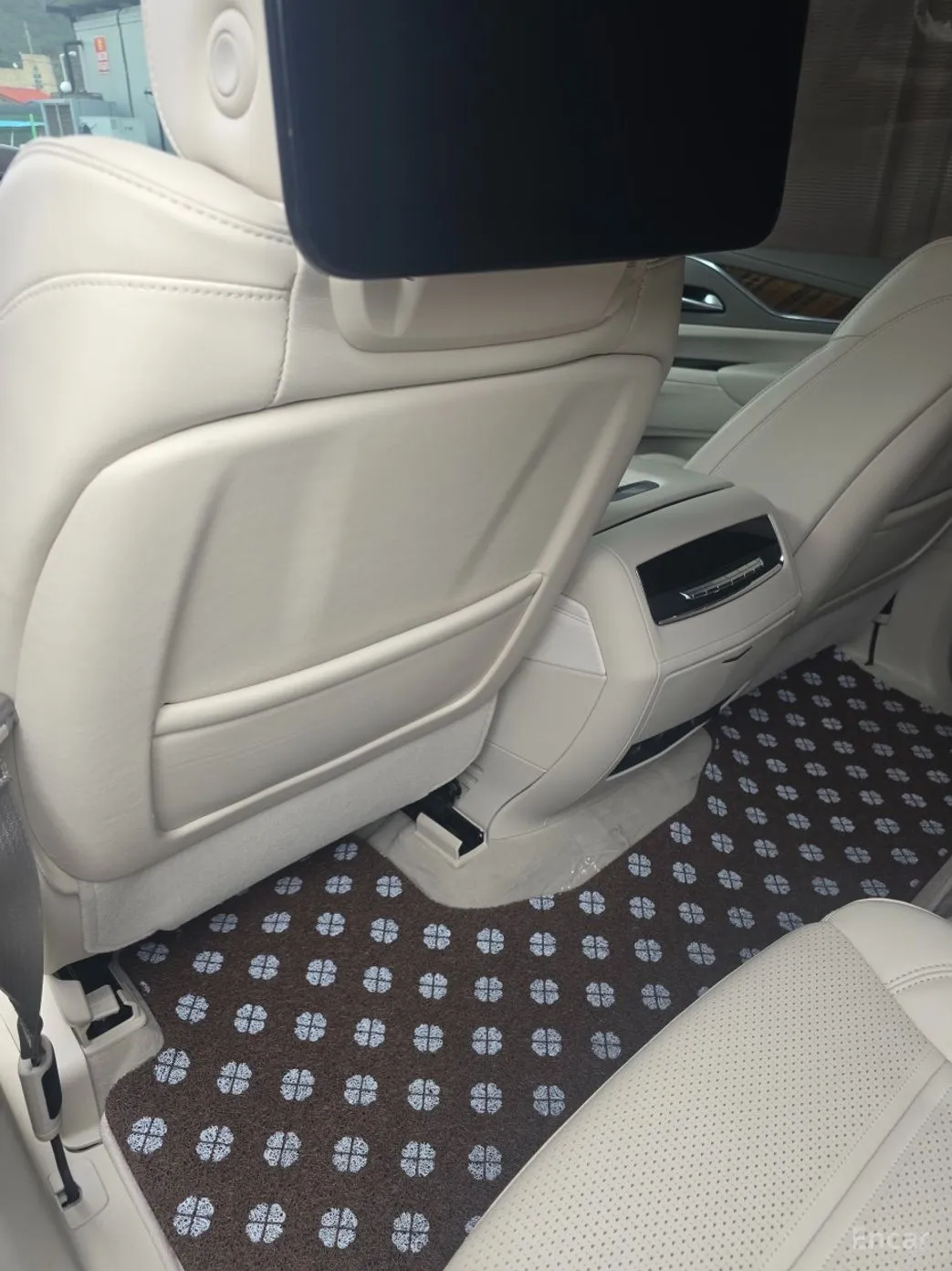 Cadillac Escalade 5th Generation превью 10