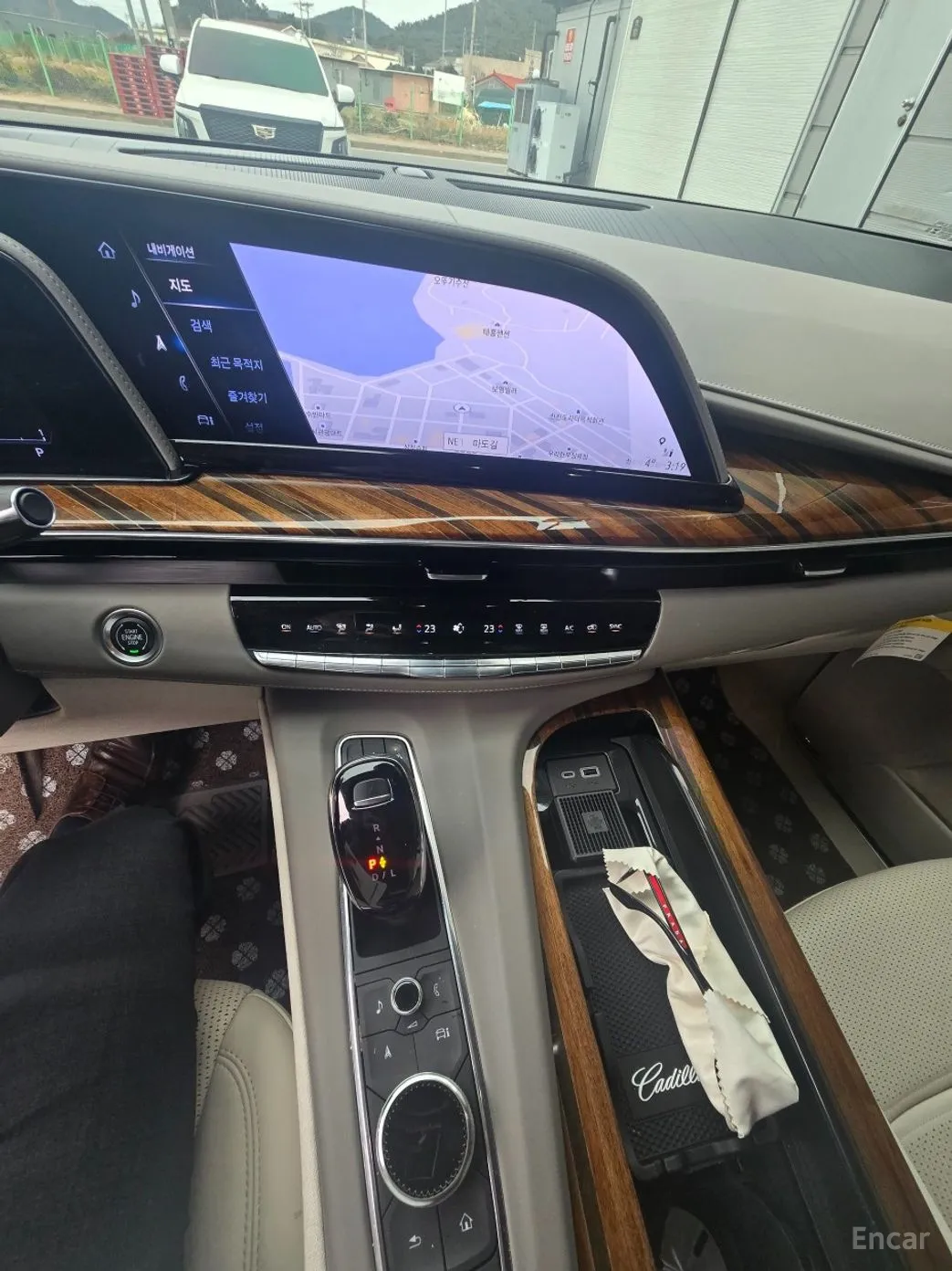 Cadillac Escalade 5th Generation превью 20