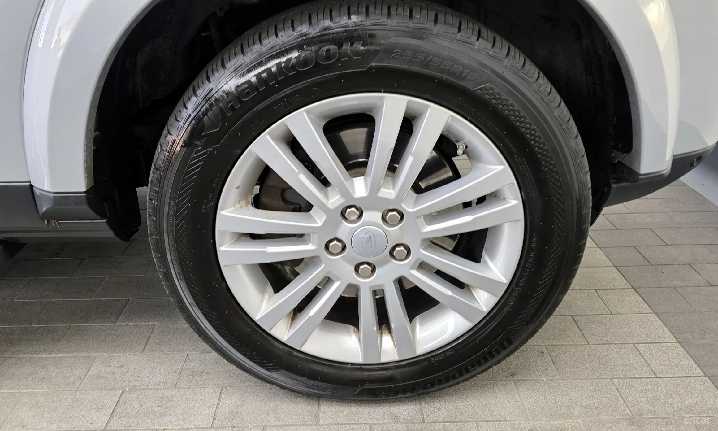 Land Rover Discovery 4 превью 5