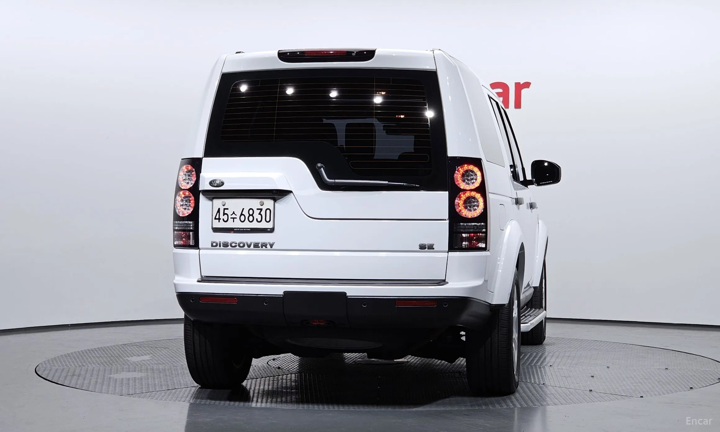 Land Rover Discovery 4 превью 4