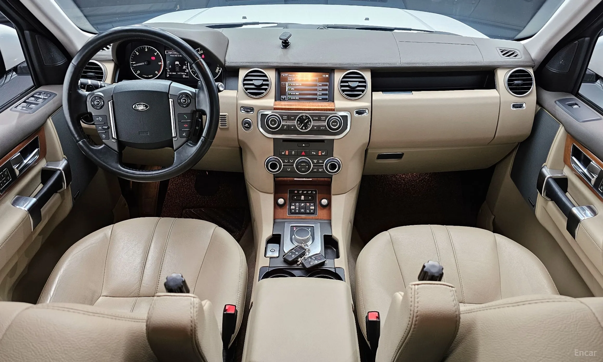 Land Rover Discovery 4 превью 7