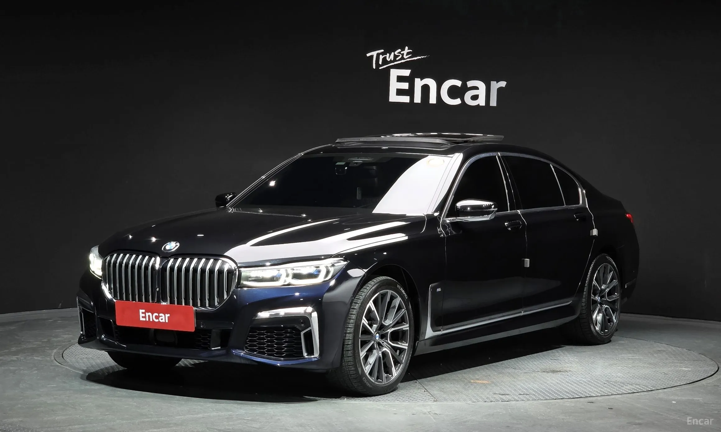 BMW 7 Series (G11)