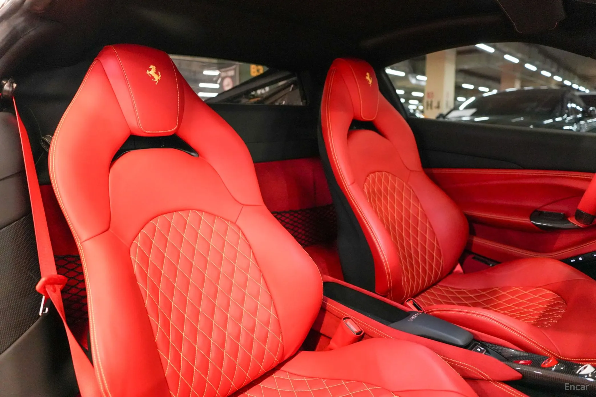 Ferrari F8 Tributo превью 10