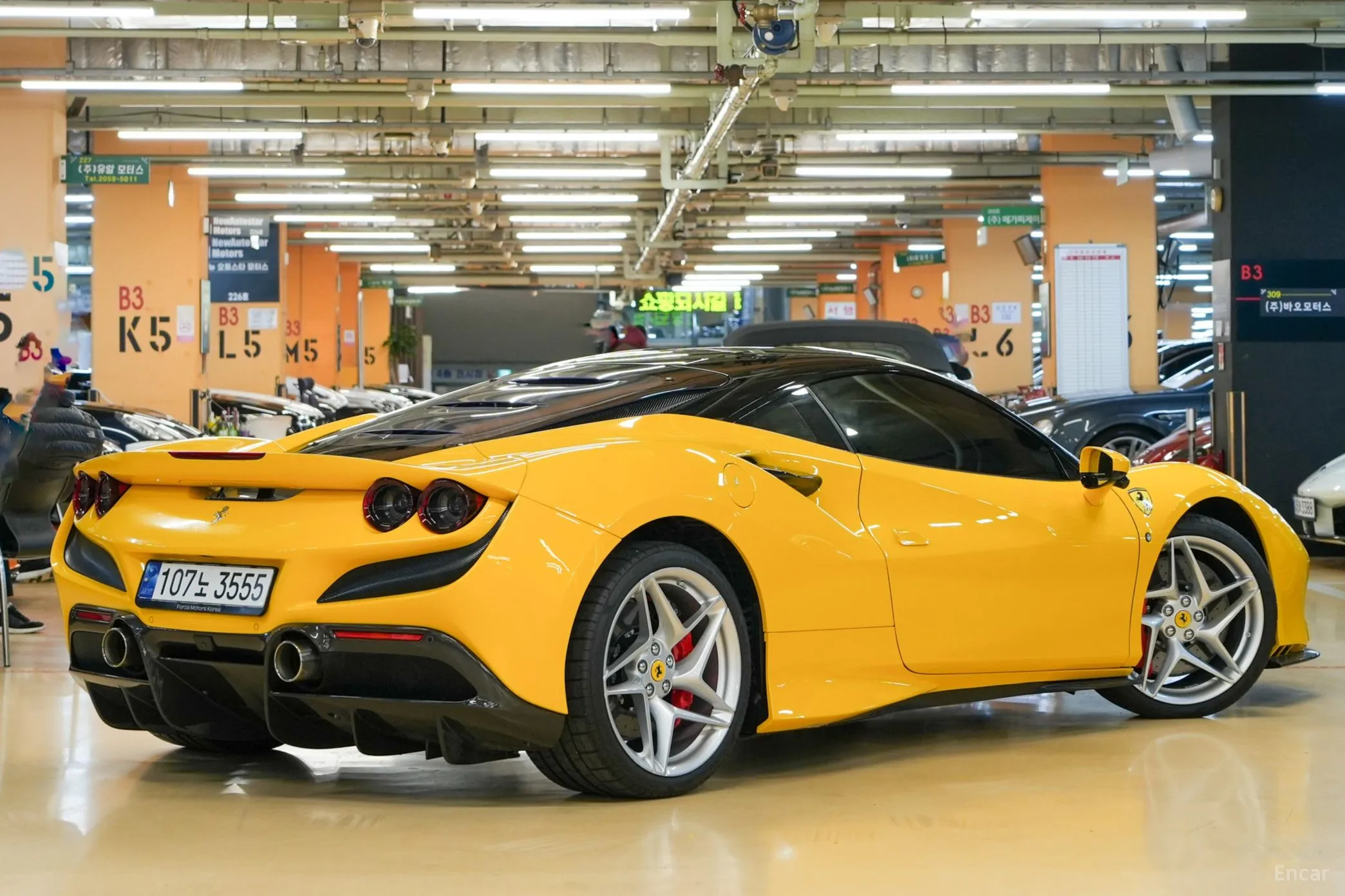 Ferrari F8 Tributo