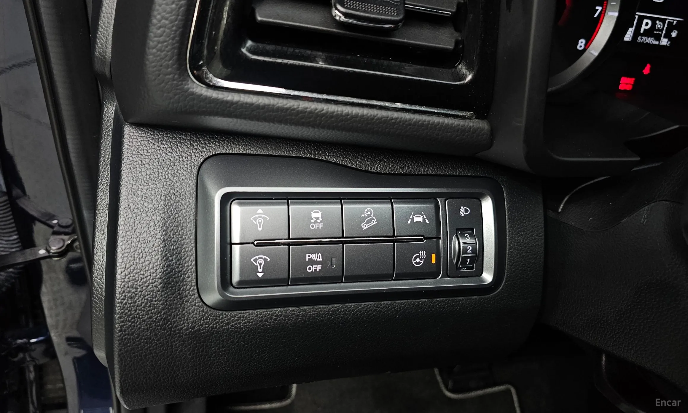 KG Mobility (SsangYong) Berry New Tivoli превью 16
