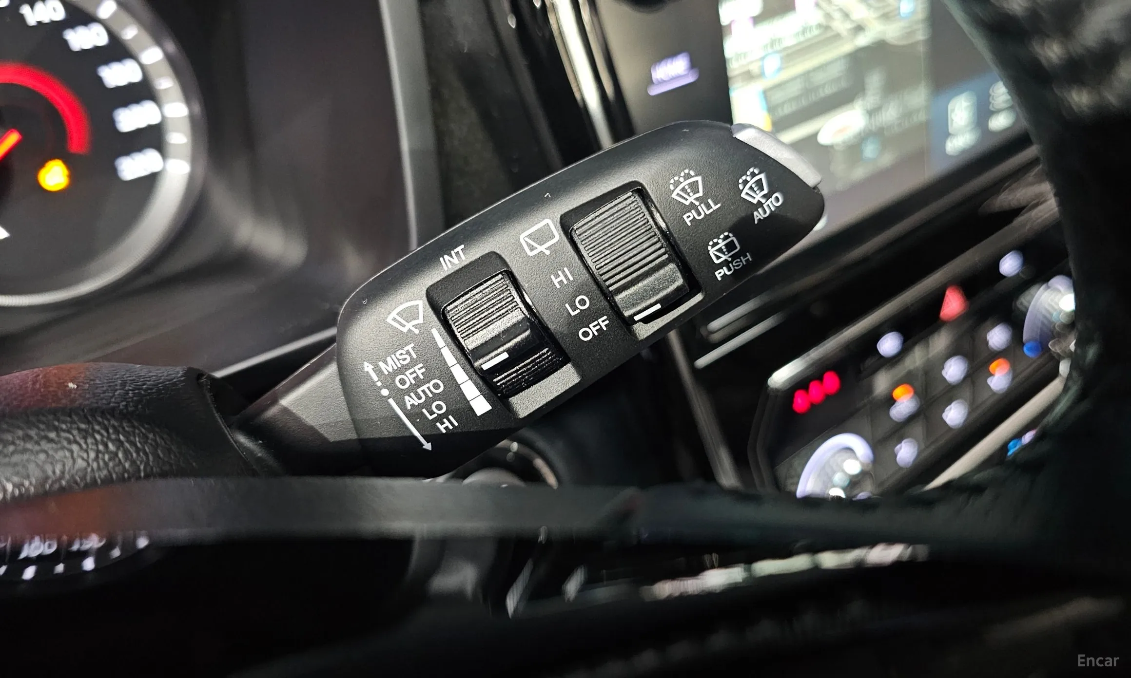 KG Mobility (SsangYong) Berry New Tivoli превью 18