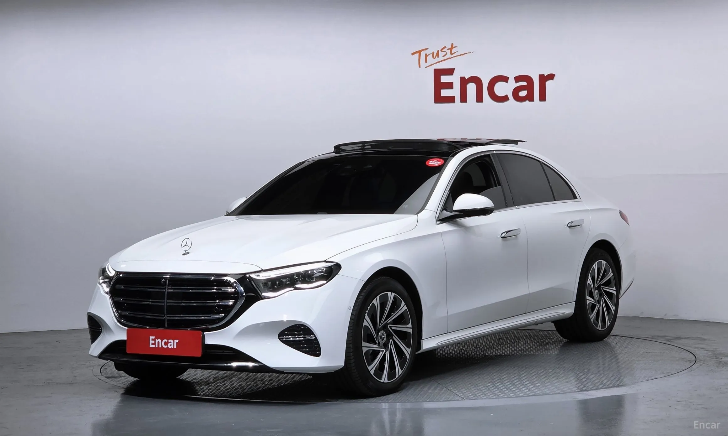 E-Class W214