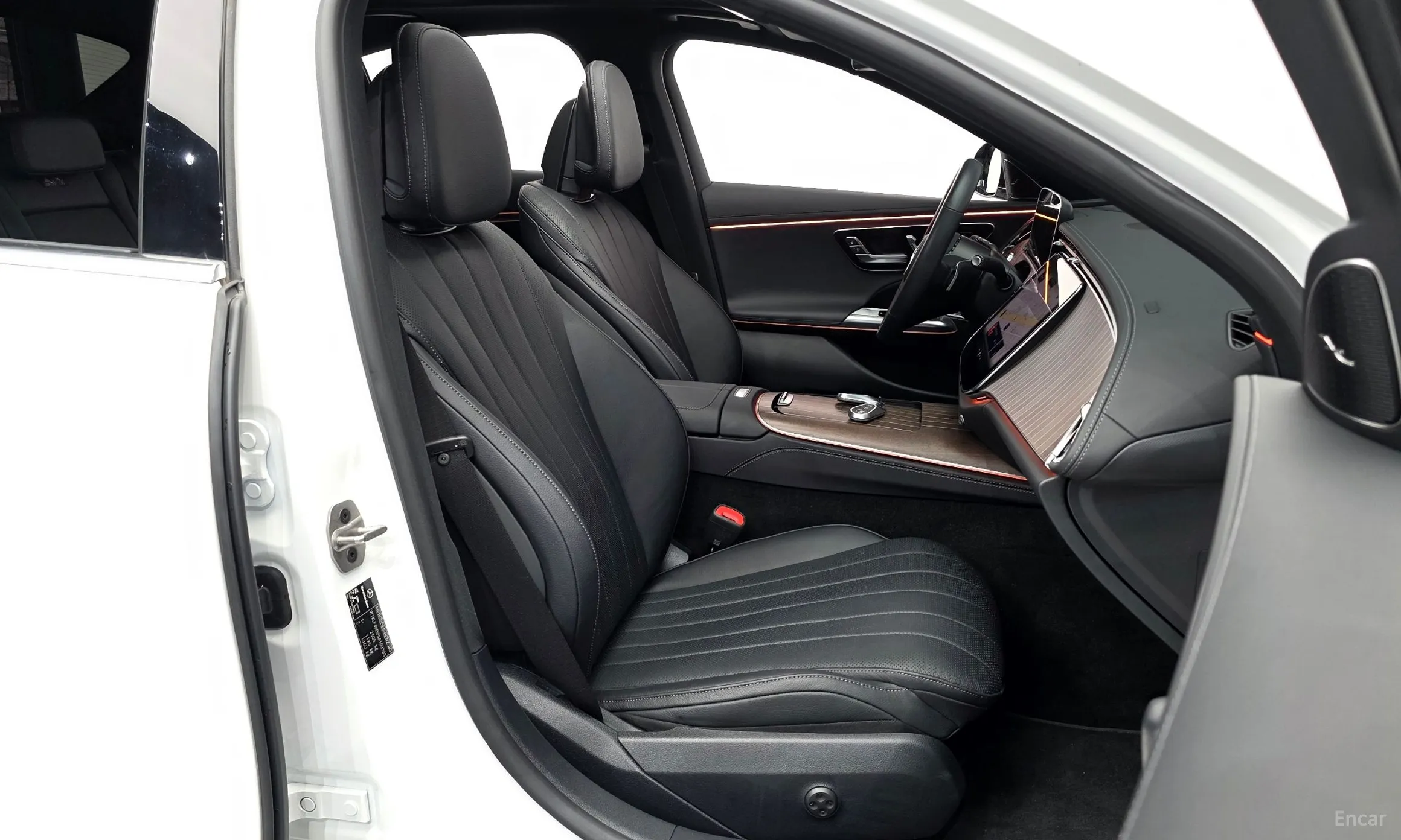 Mercedes Benz E-Class W214 превью 10