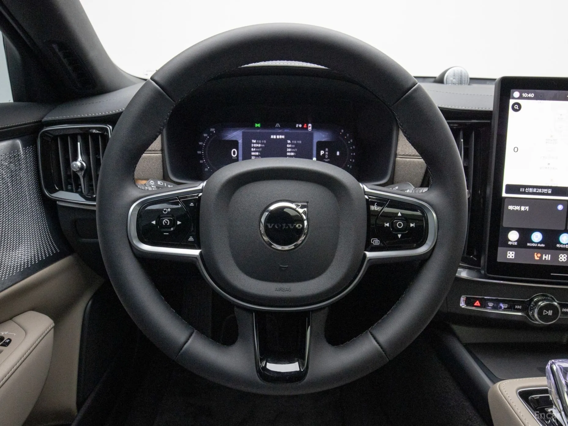 Volvo S90 превью 11