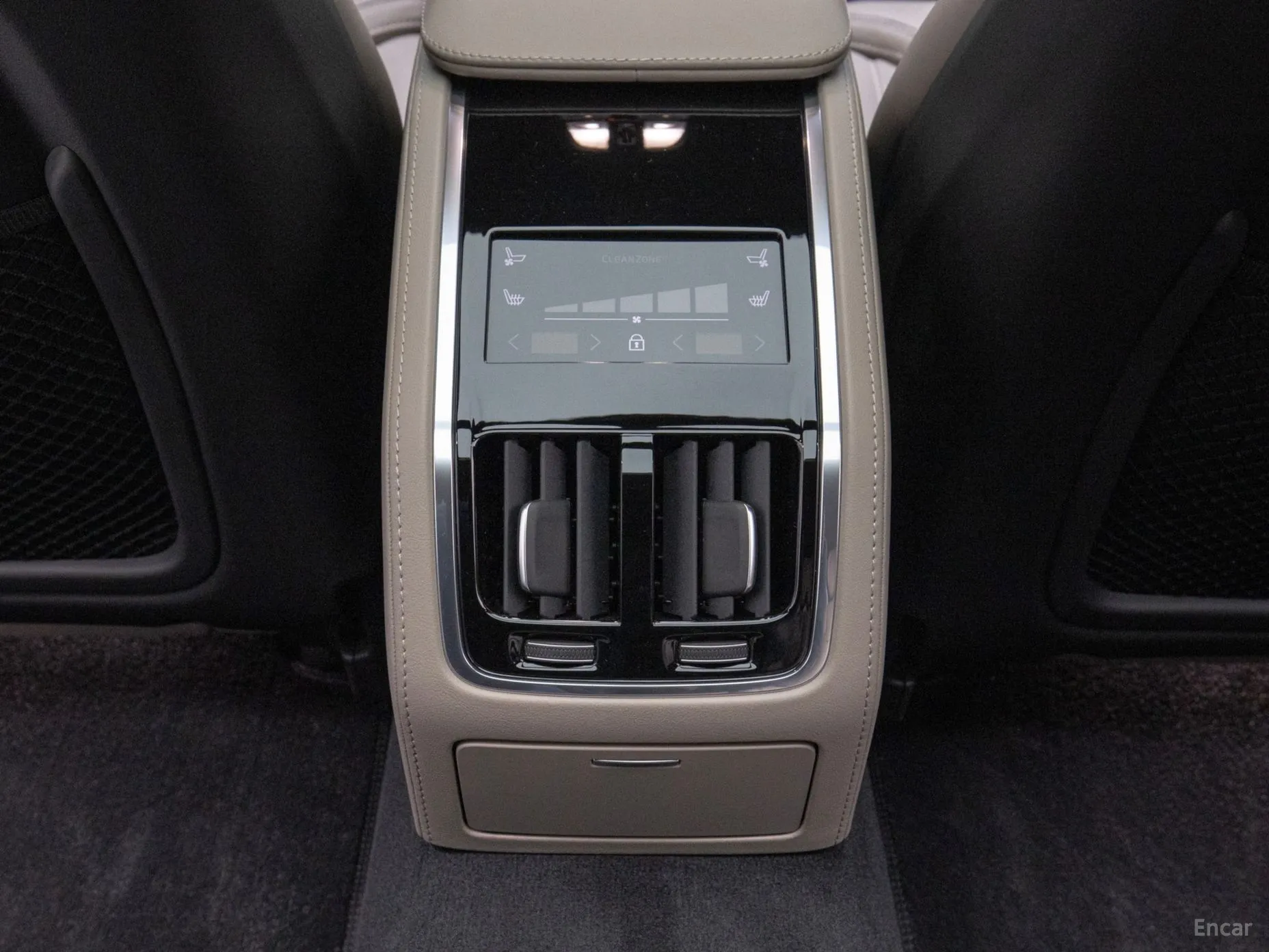 Volvo S90 превью 16