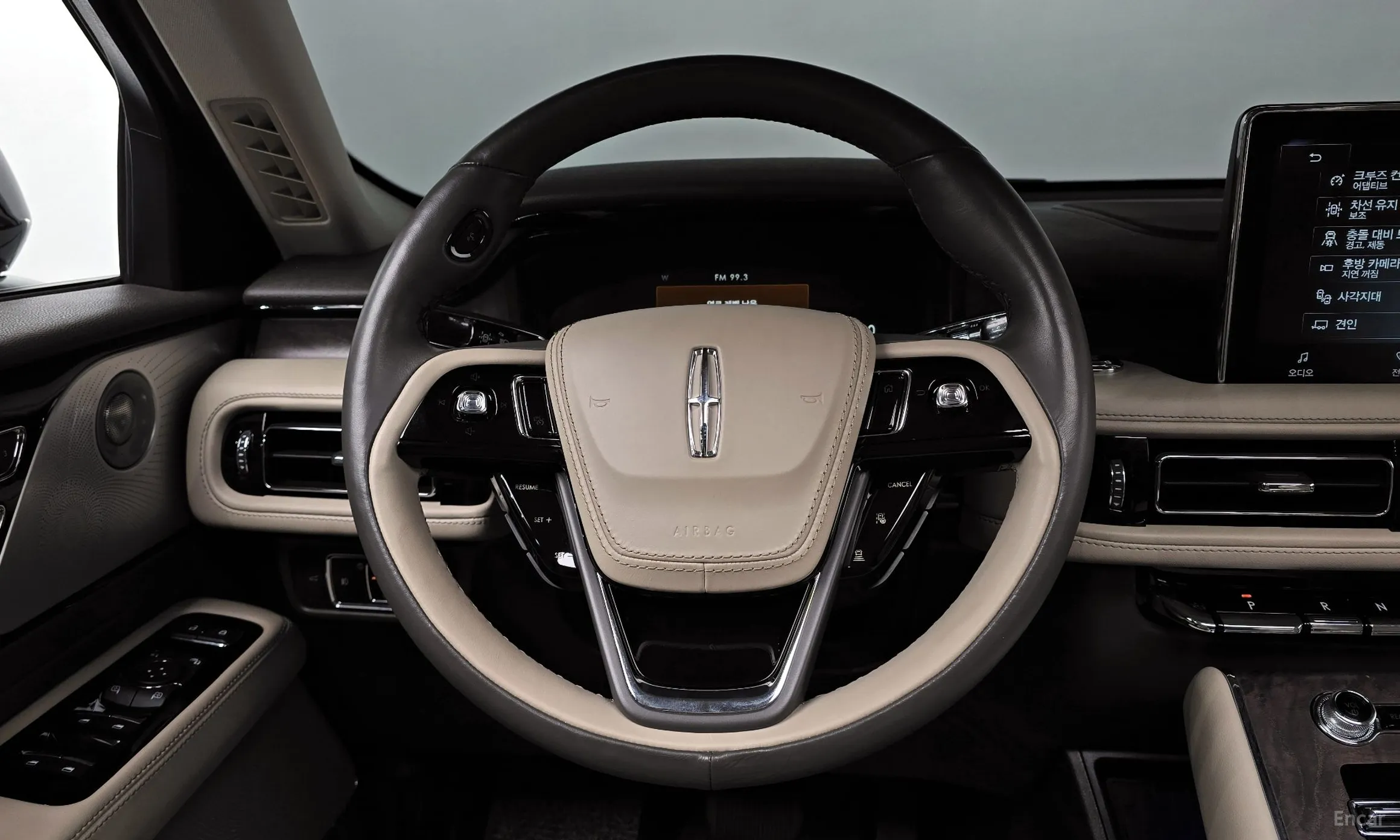 Lincoln Aviator 2nd Generation превью 13