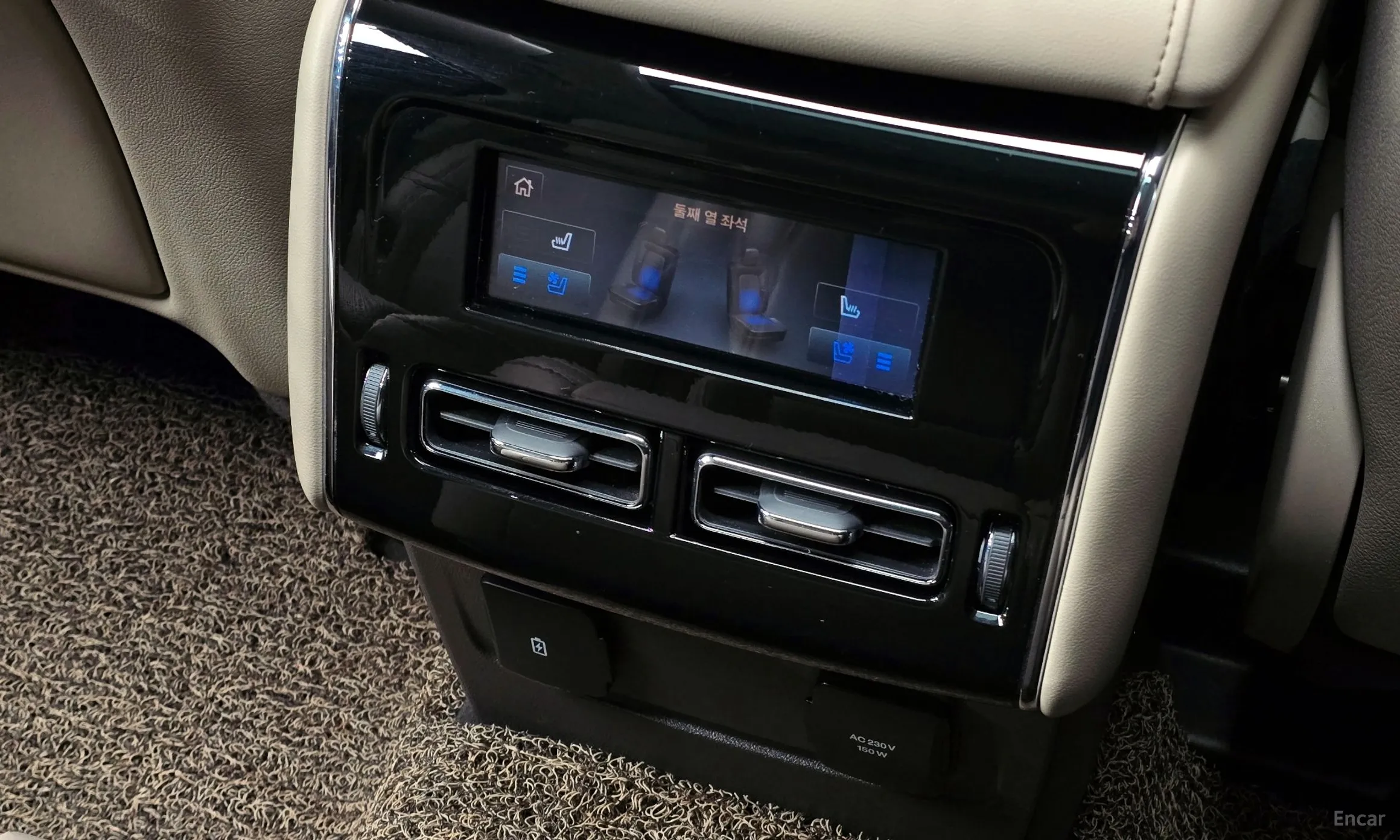 Lincoln Aviator 2nd Generation превью 20