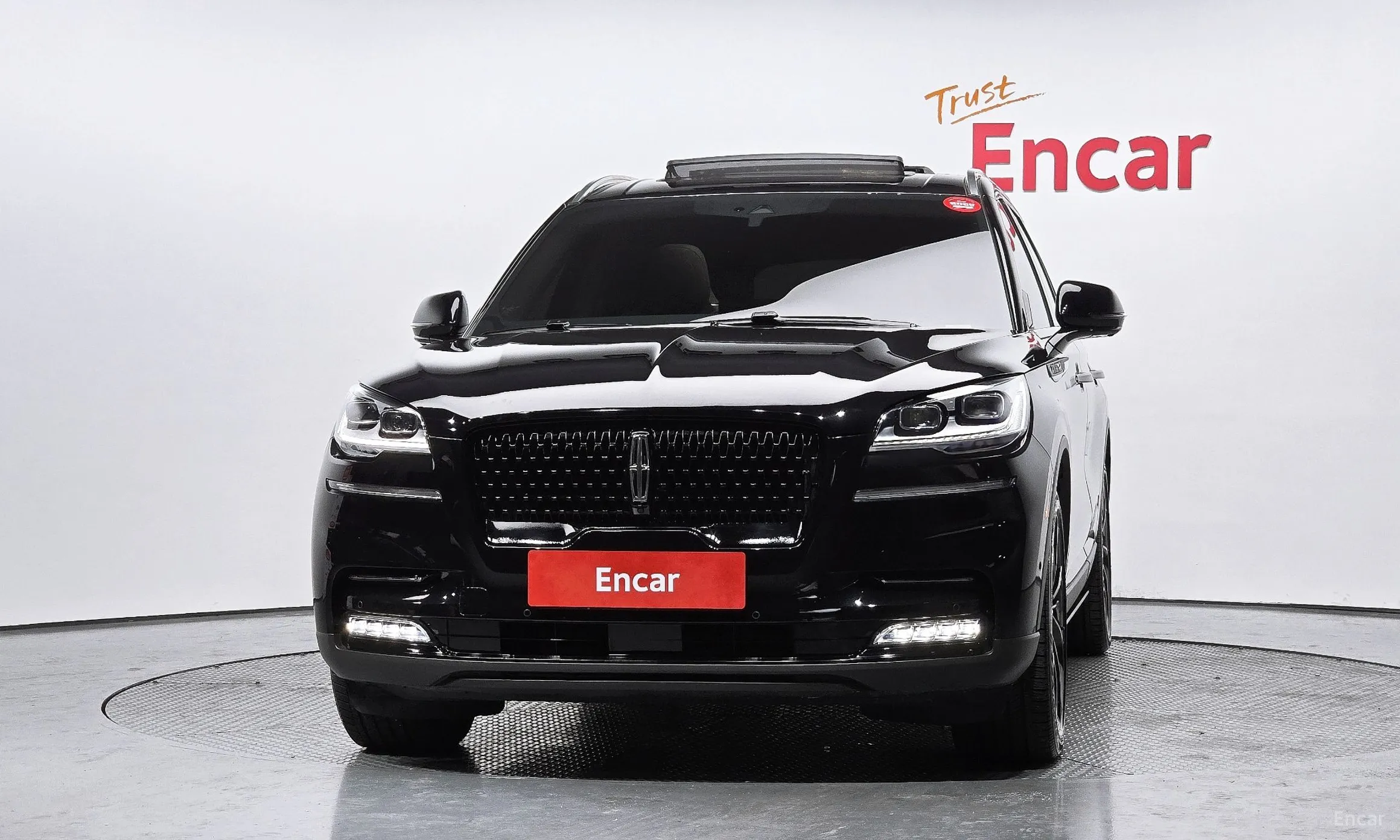 Lincoln Aviator 2nd Generation превью 3